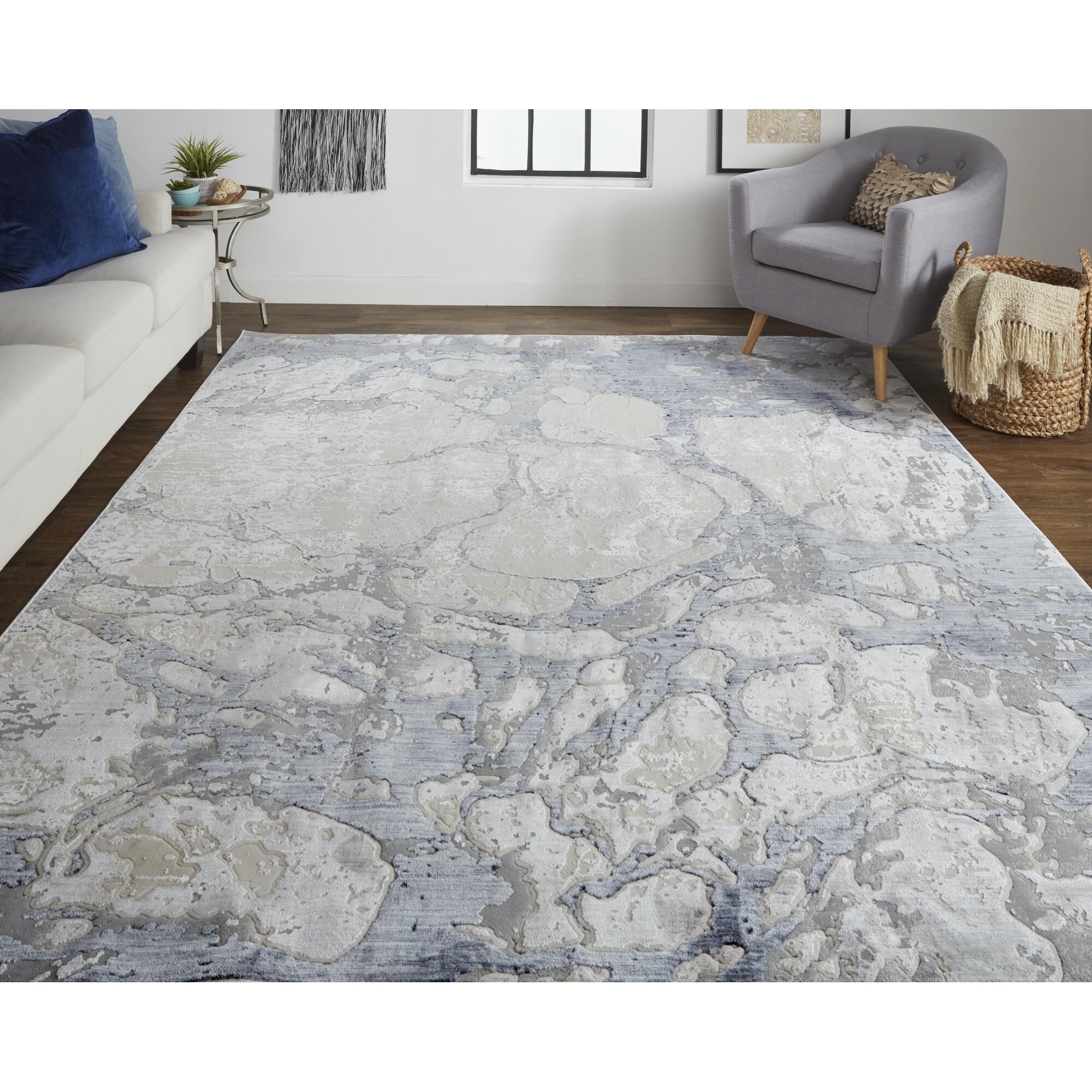 Laina Area Rug,