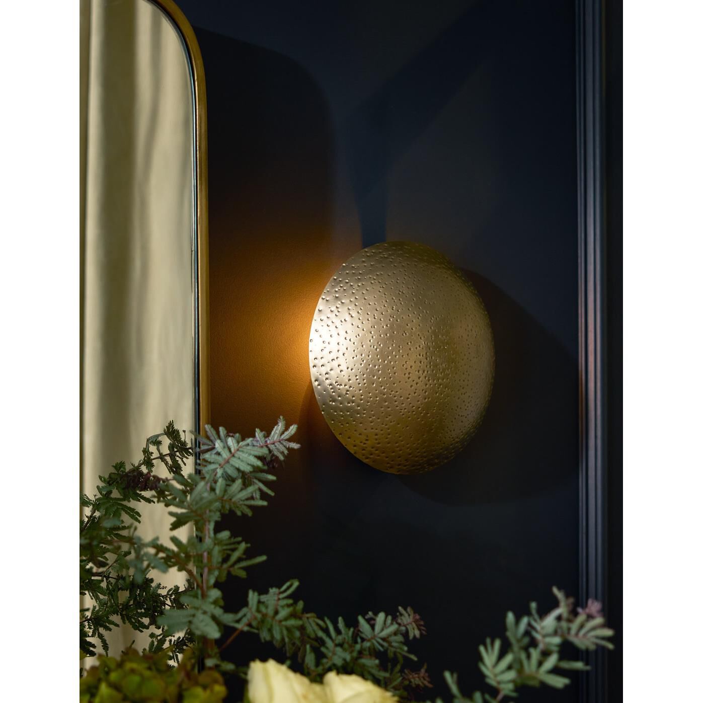 Shown in Light Antique Brass finish