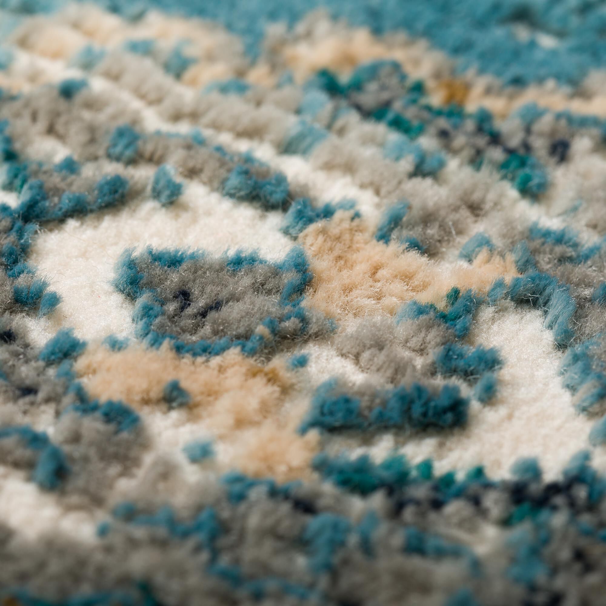 Karma KM22 Area Rug,