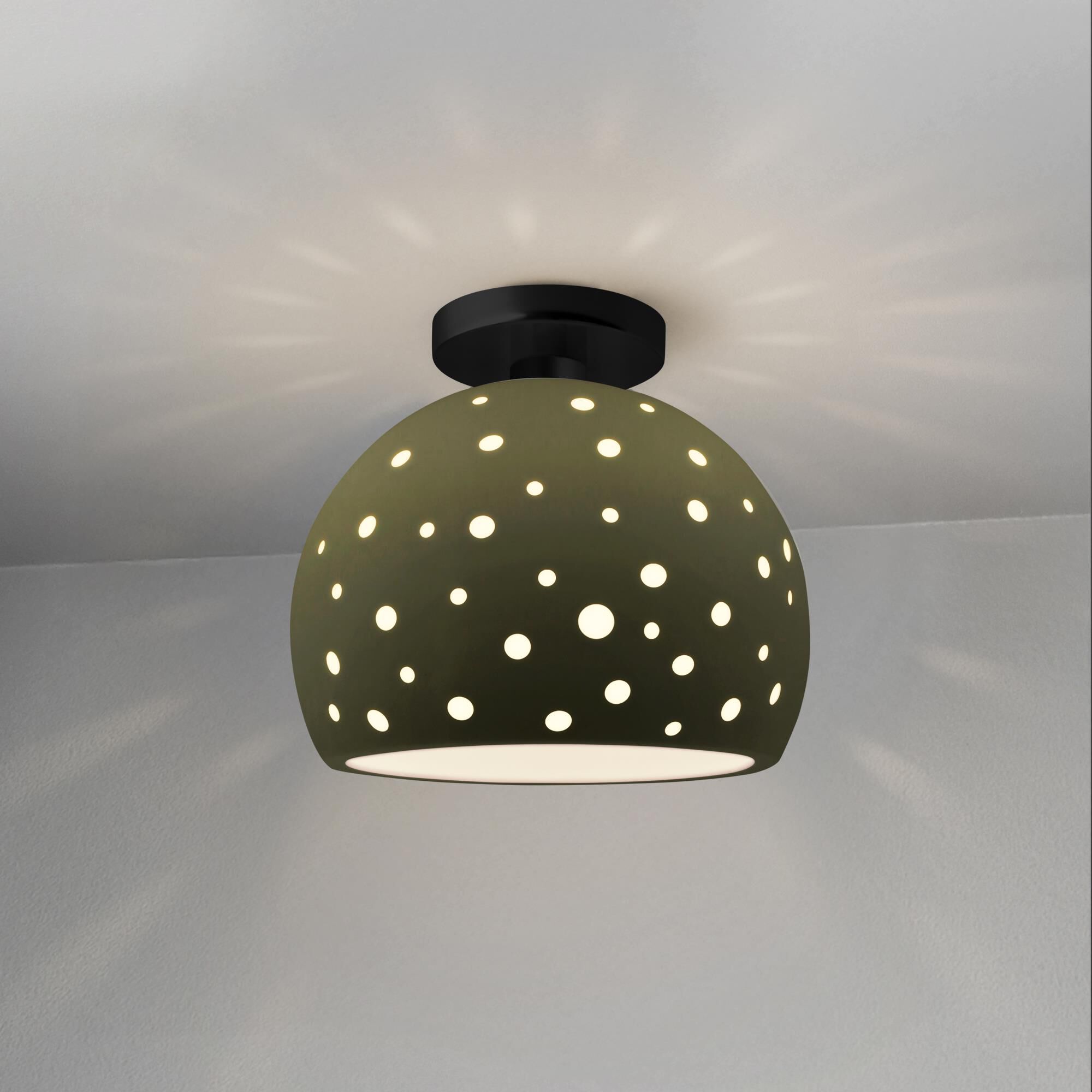 Shown in Matte Black finish and Matte Green shade