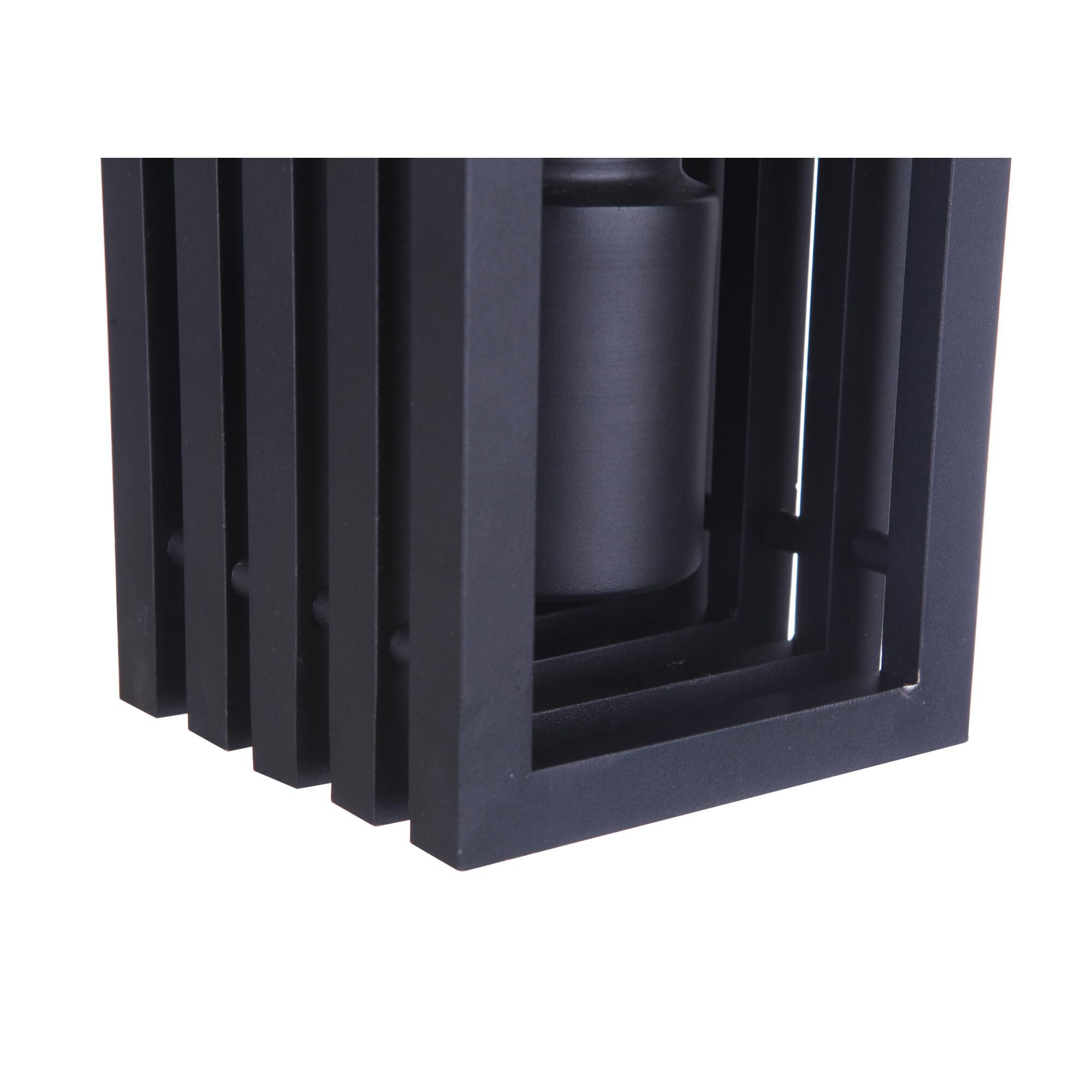 Shown in Matte Black finish