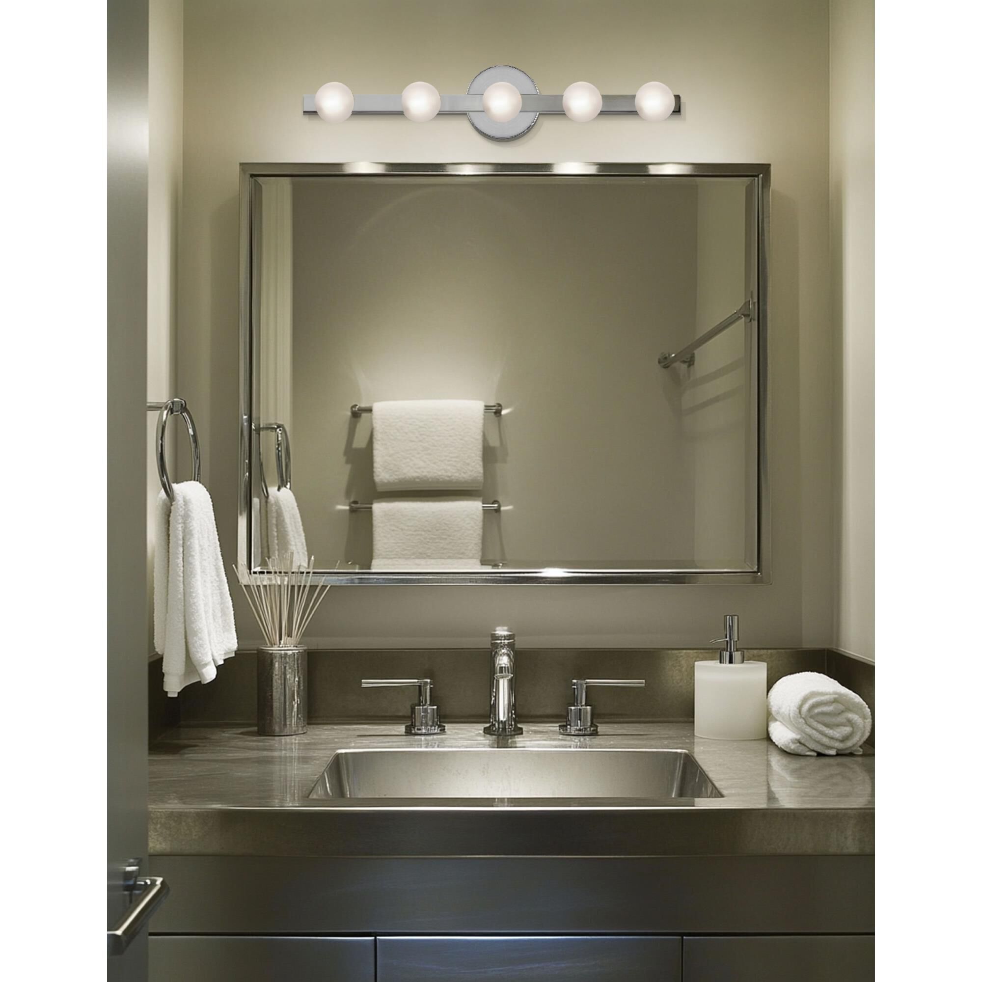 Raleigh 27 Inch Vanity Bath Light by Dainolite