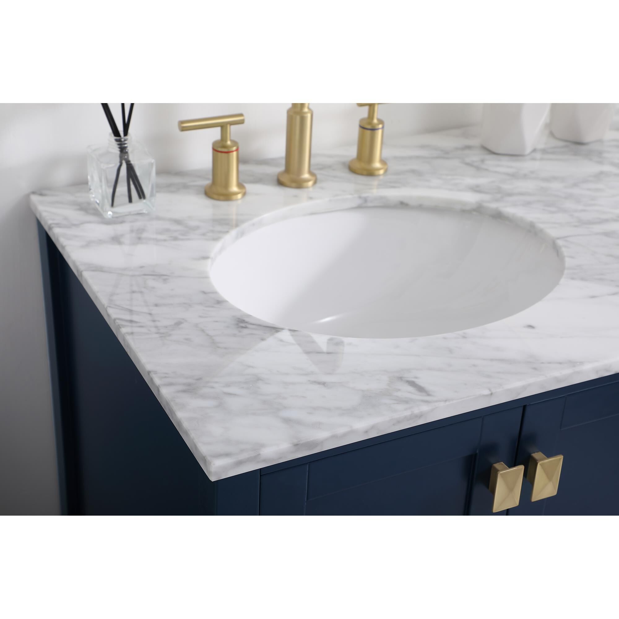 Erina Bath Vanity by Elegant Decor