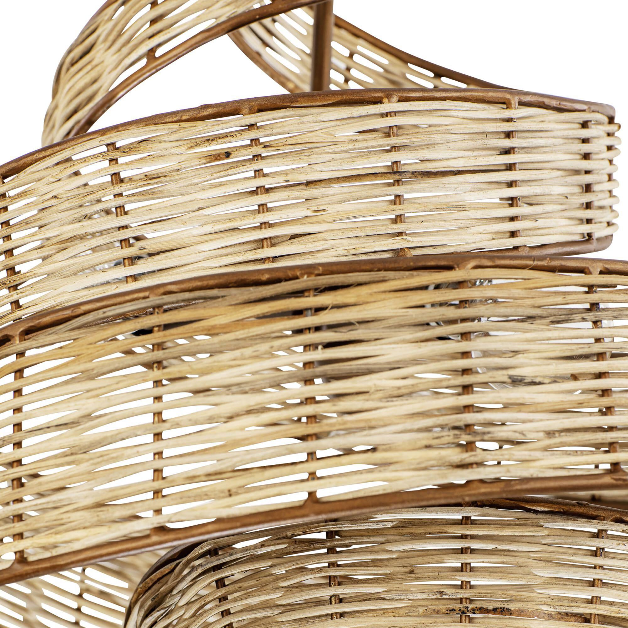 Shown in Baguette finish