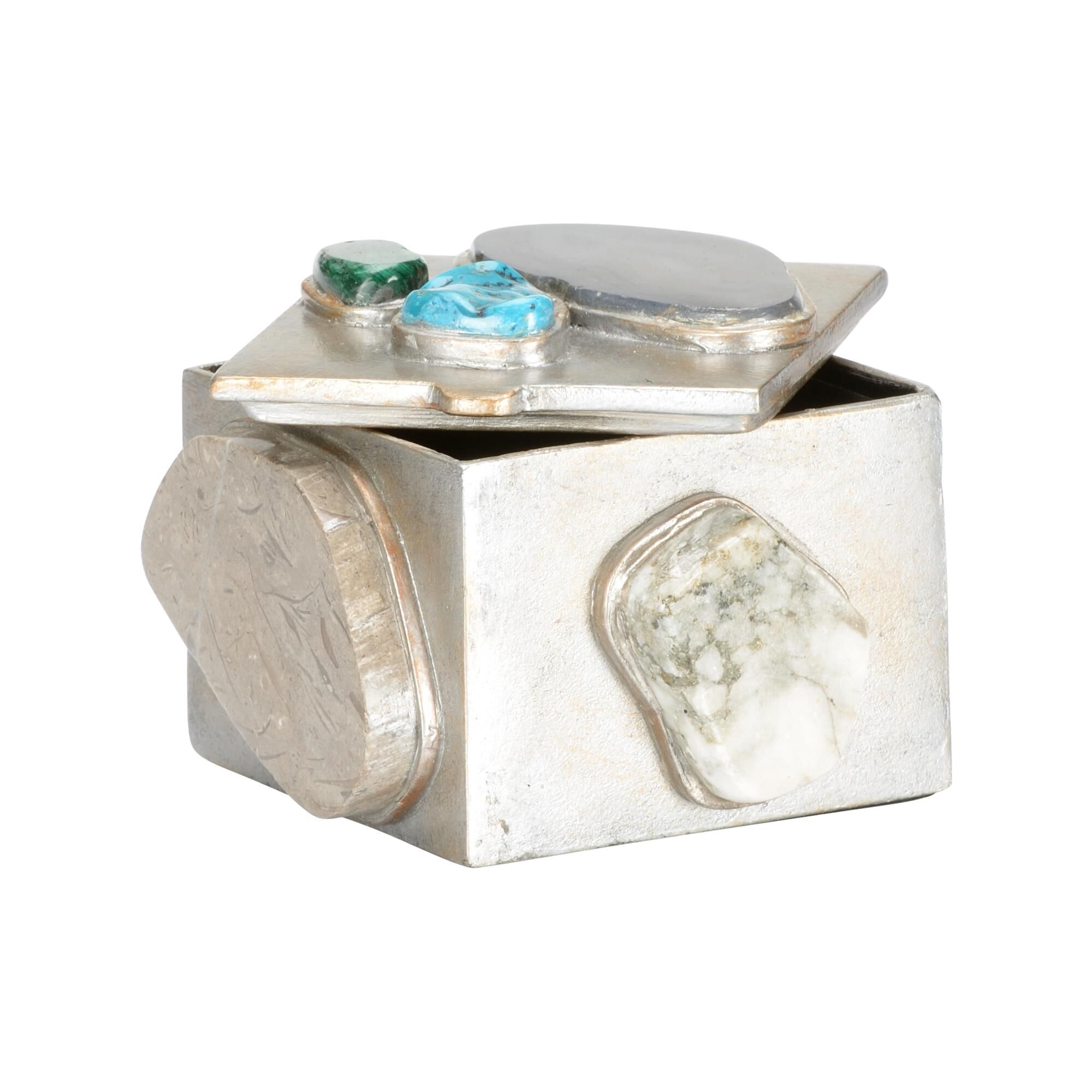 Shown in Silver finish