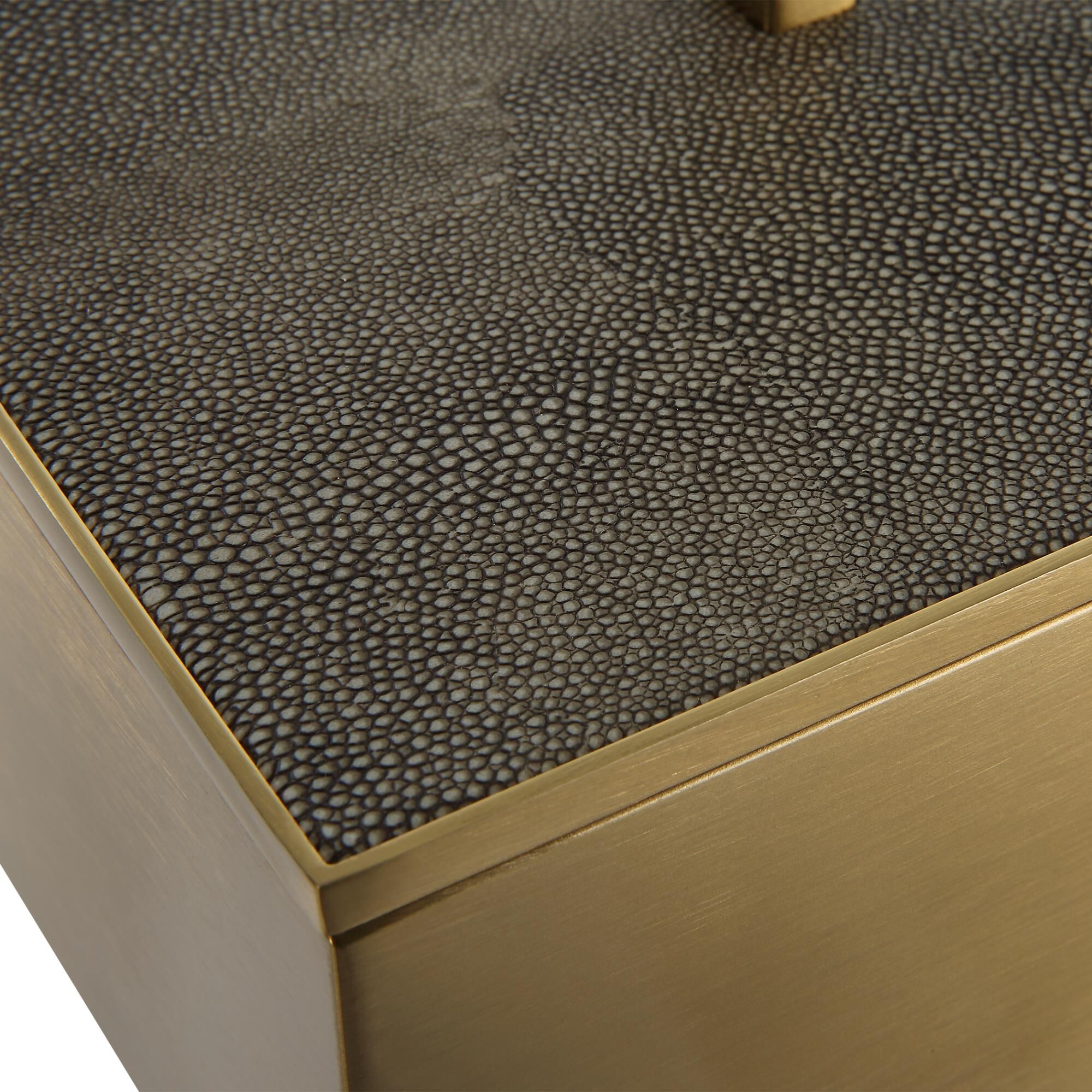 Shown in A Classic Silhouette With Modern Touches, This Metal Box Is Finished In A Classic Brass And Covered  finish