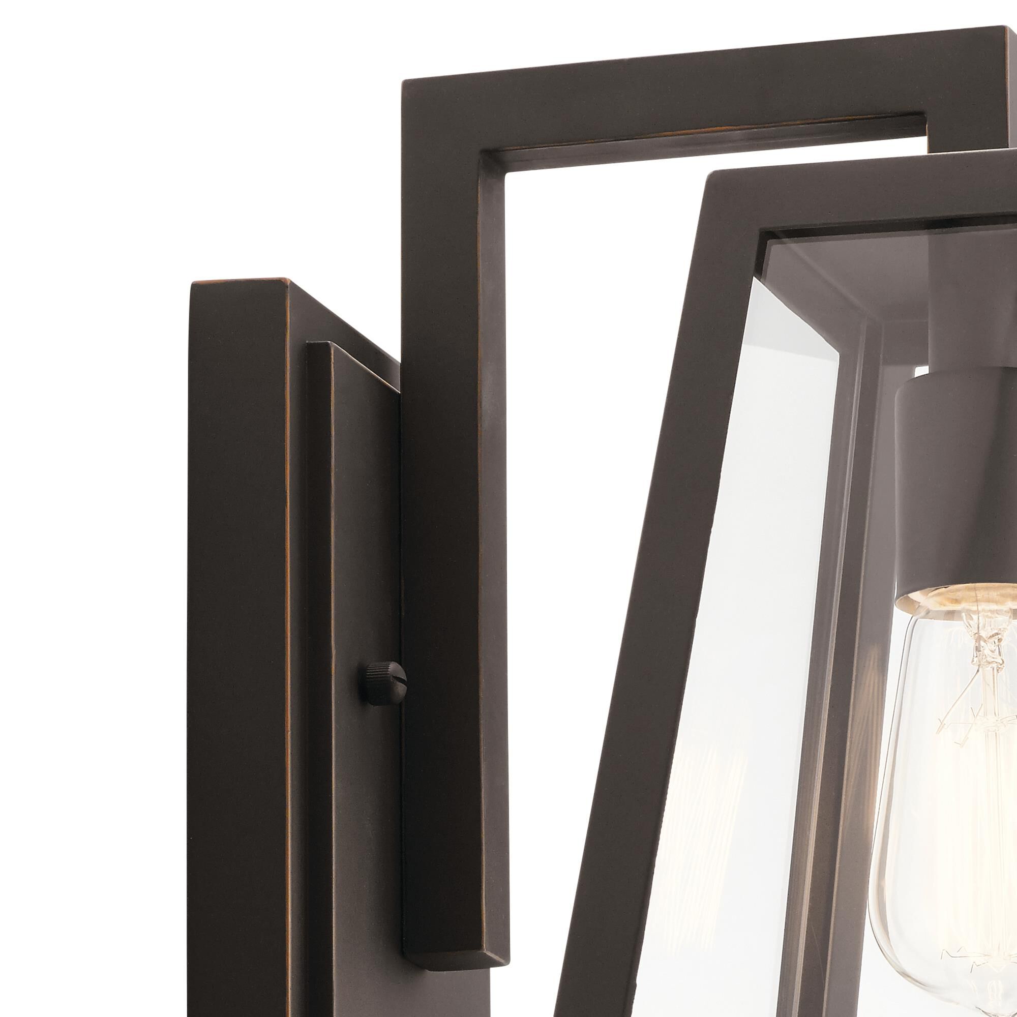 Shown in Rubbed Bronze finish and Clear Tempered glass