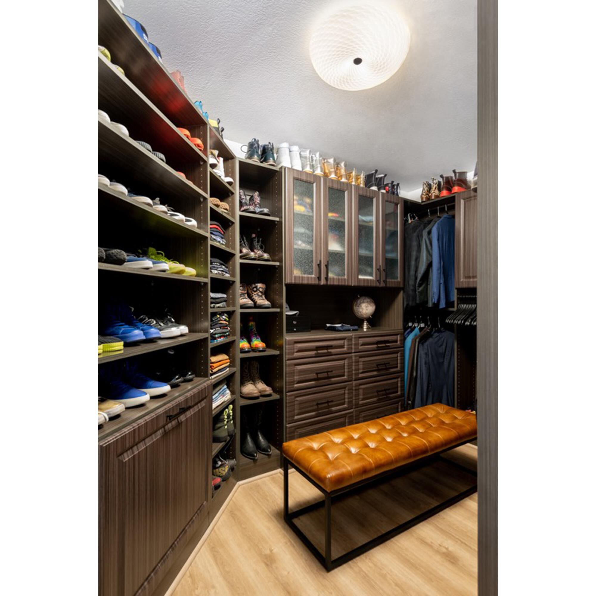 Shown in Chrome finish and Hand-Blown French Feather glass