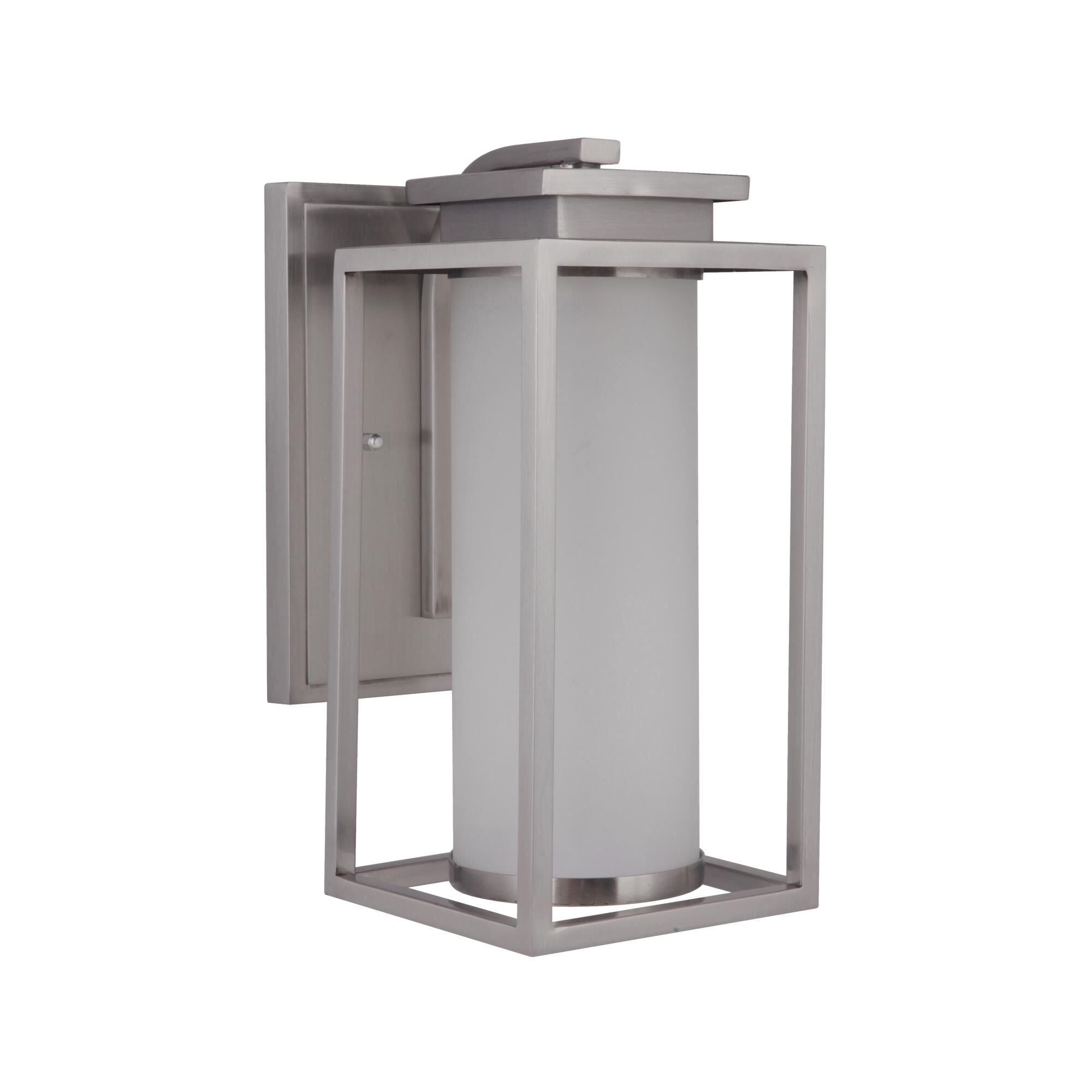 Shown in Stainless Steel finish and Yes glass and Yes shade and Cylinder accent