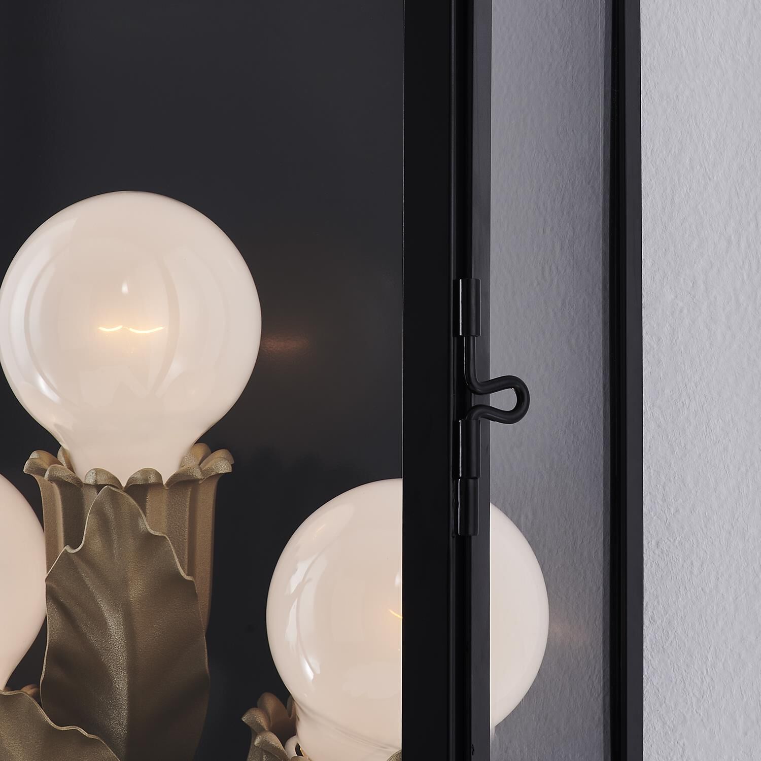 Shown in Matte Black finish