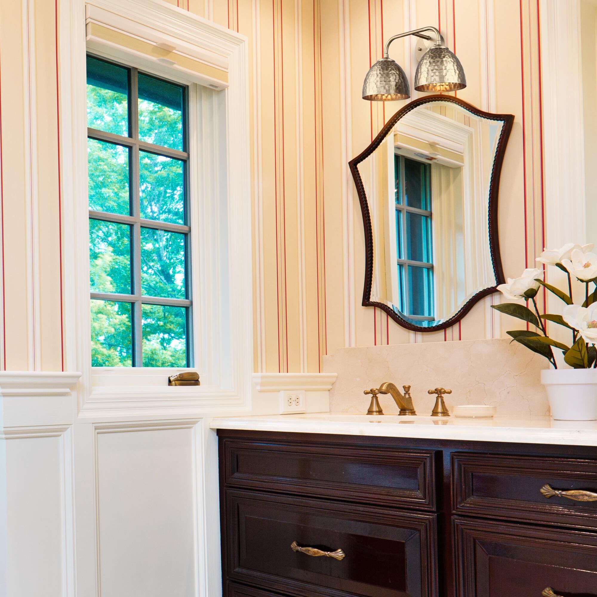 Shown in Modern Brass finish and Modern Brass shade