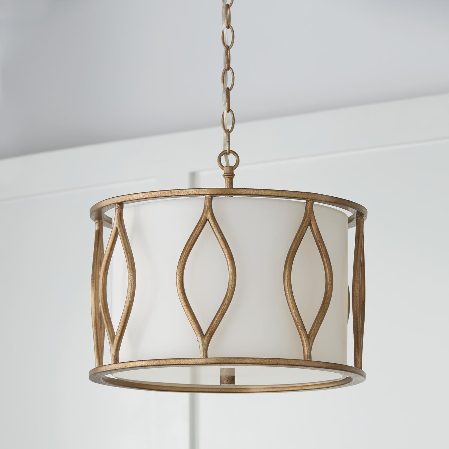 Shown in Mystic Luster finish and White Fabric Bolt-On shade