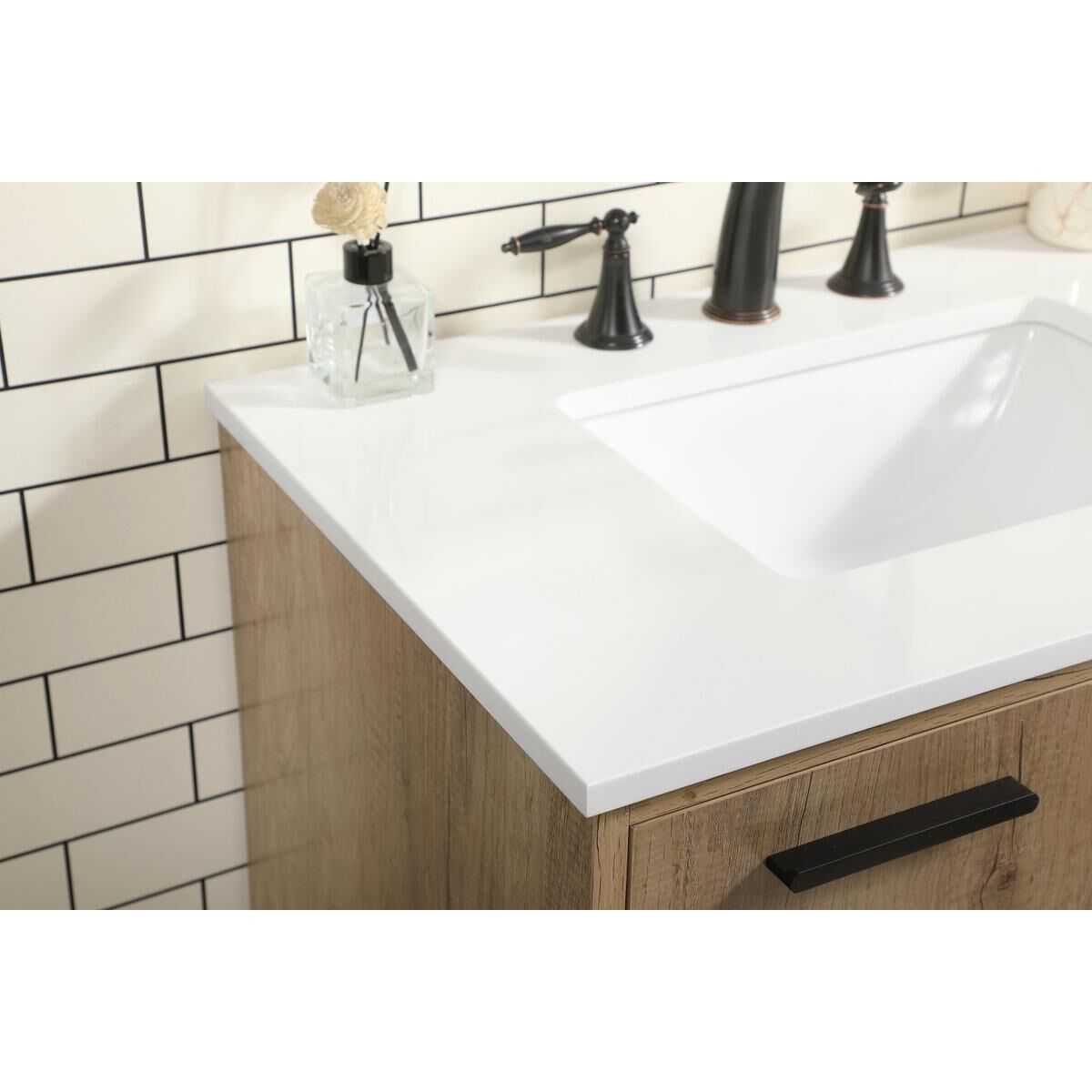 Shown in Natural Oak finish and Without Backsplash accent