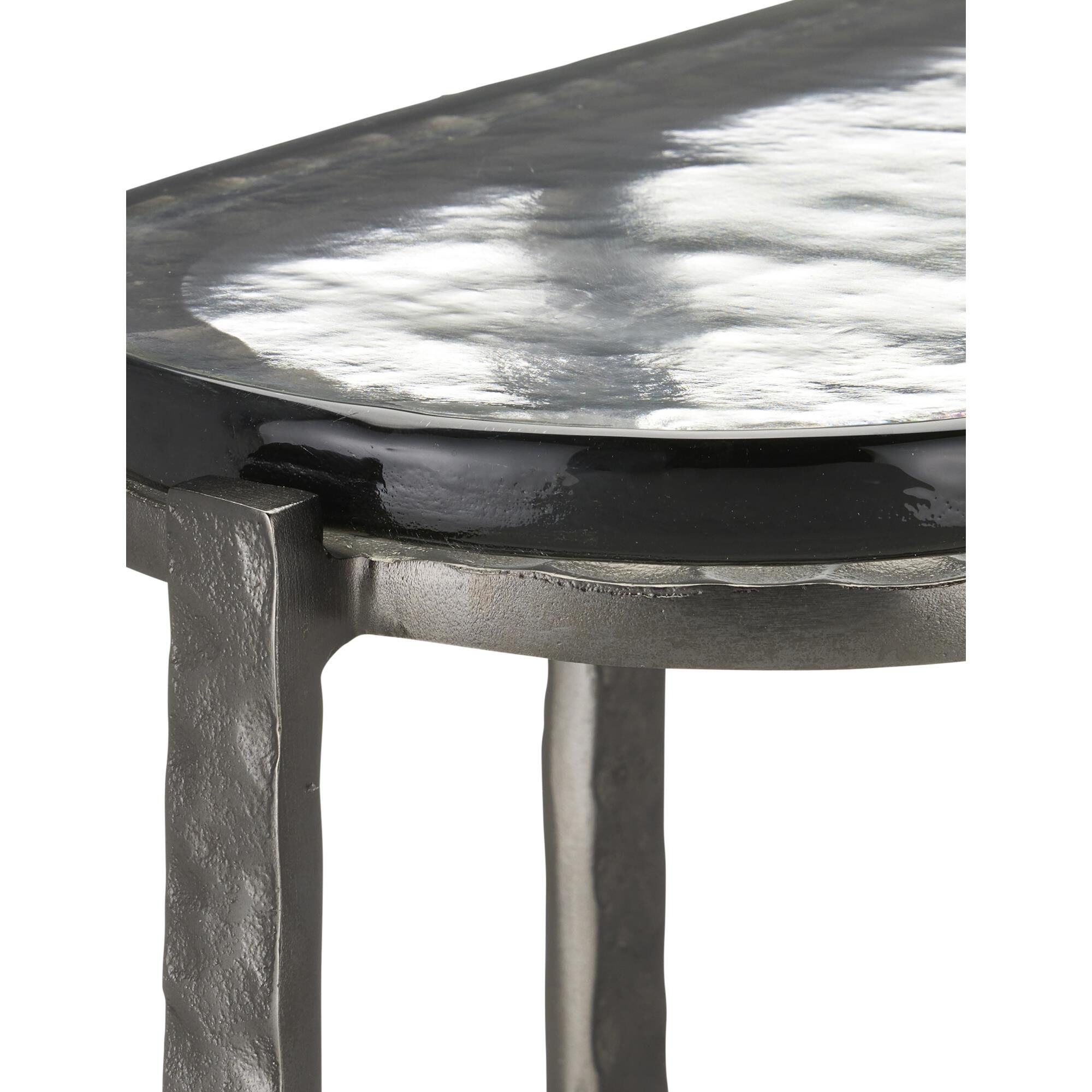 Shown in Graphite finish