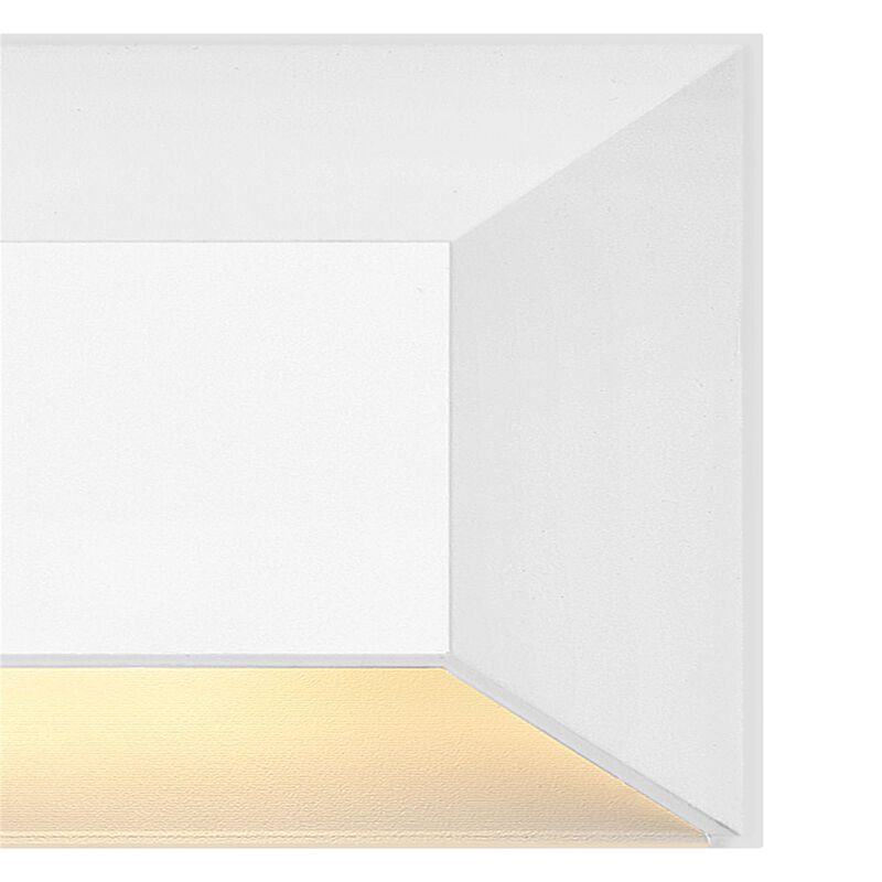 Nuvi 8 Inch Deck Light by Hinkley
