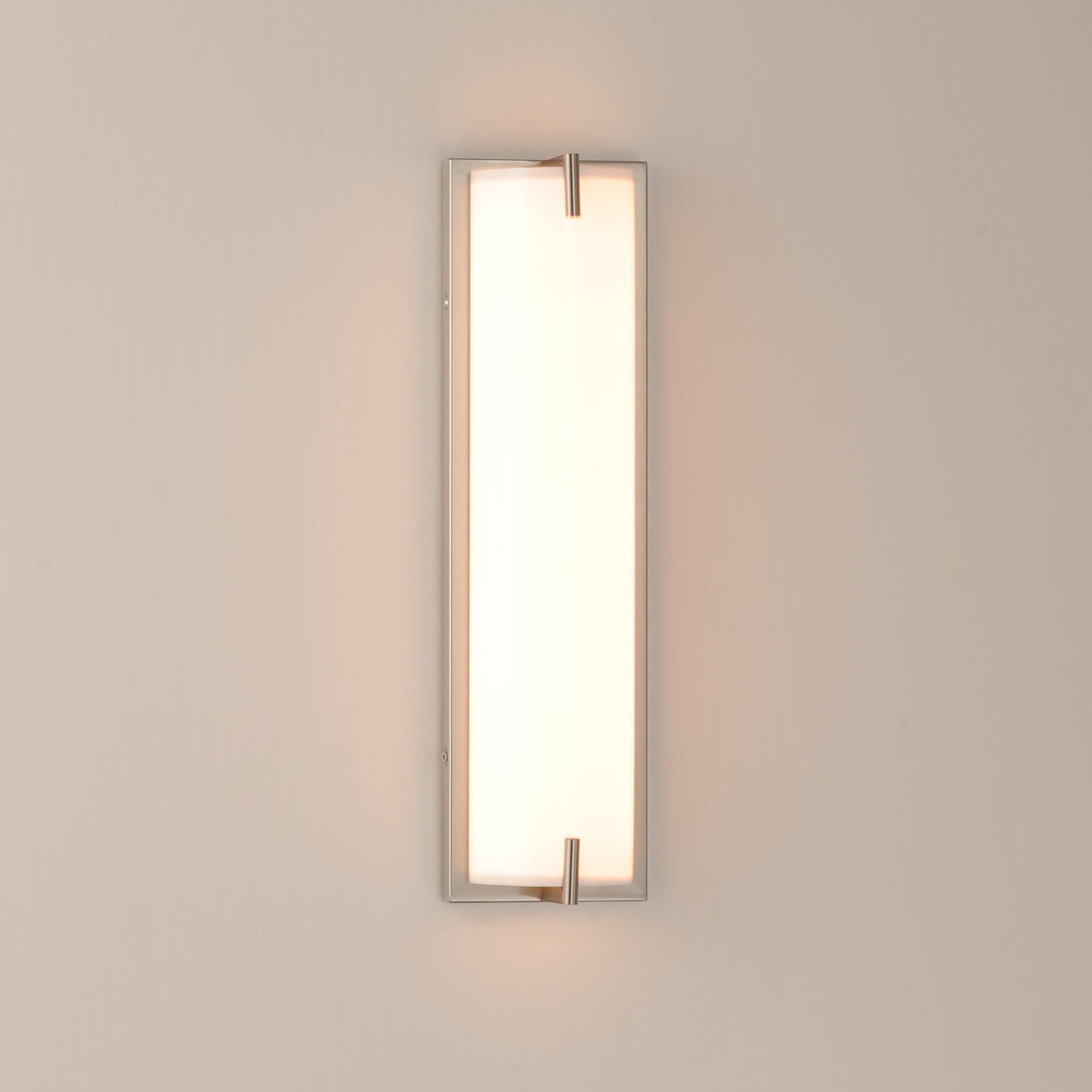 Alto 18 Inch Bath Vanity Light,