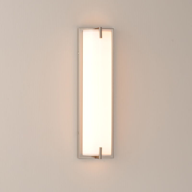 Alto 18 Inch Bath Vanity Light by ET2 Lighting