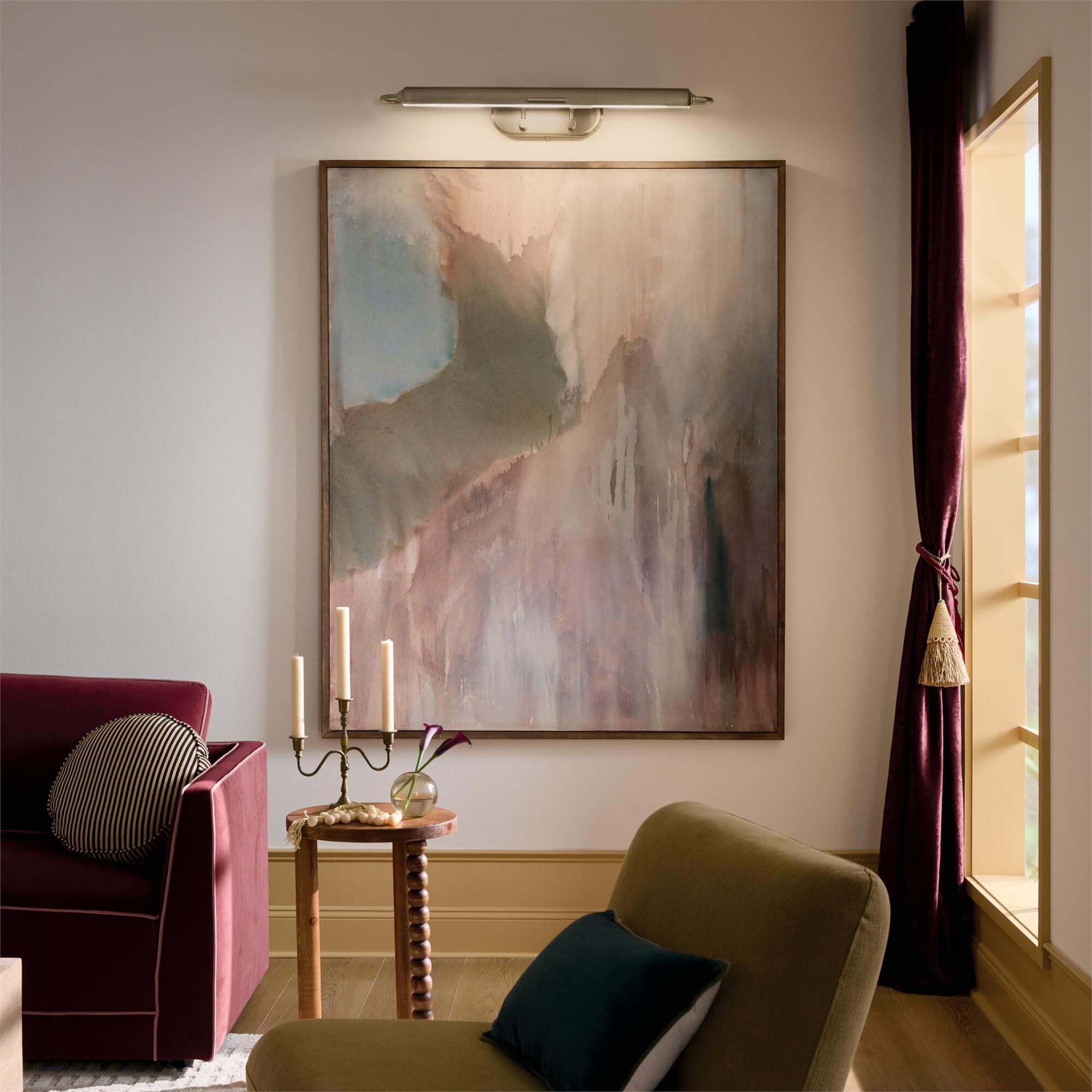 Shown in Champagne Bronze finish and Metal shade