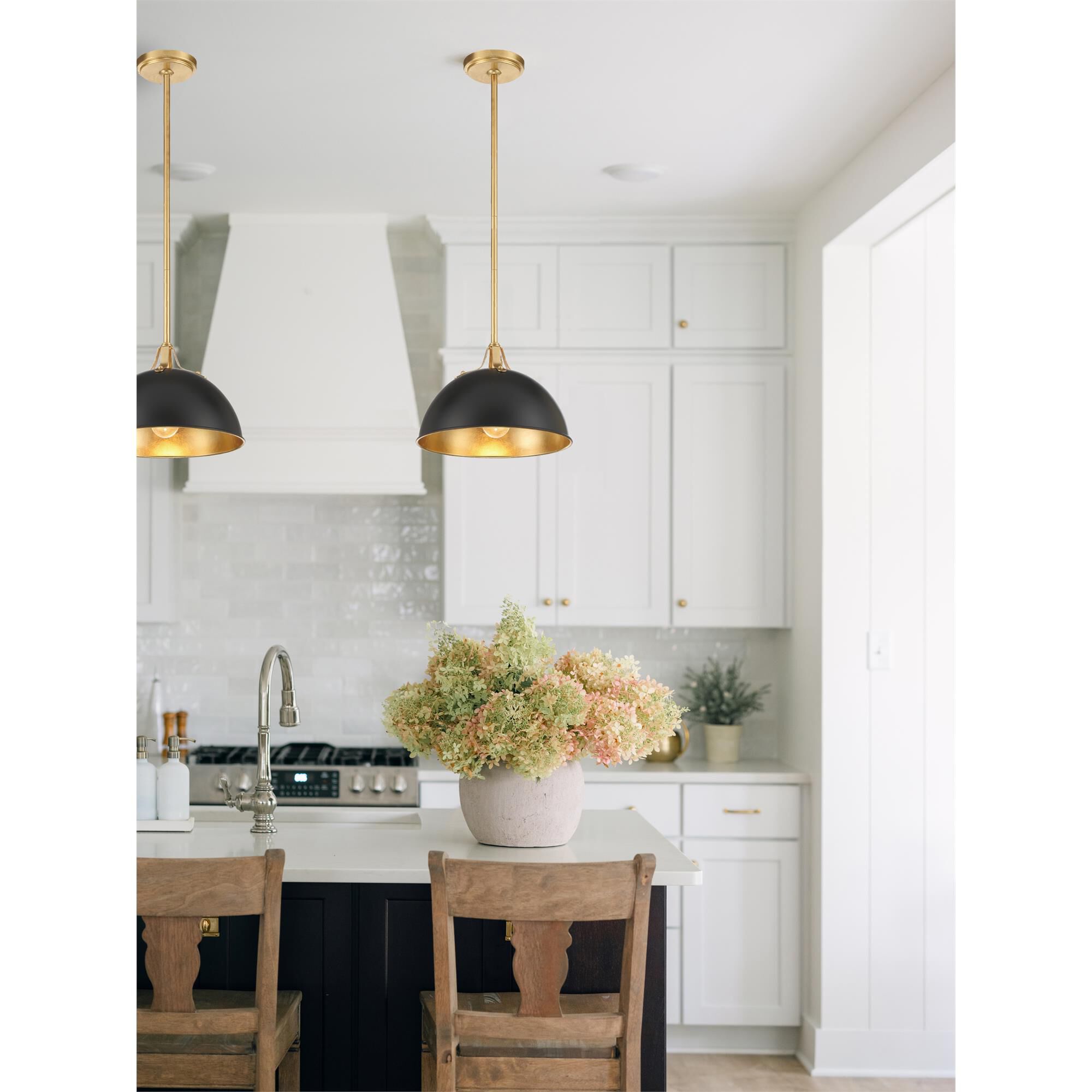 Shown in Matte Black and Antique Gold finish