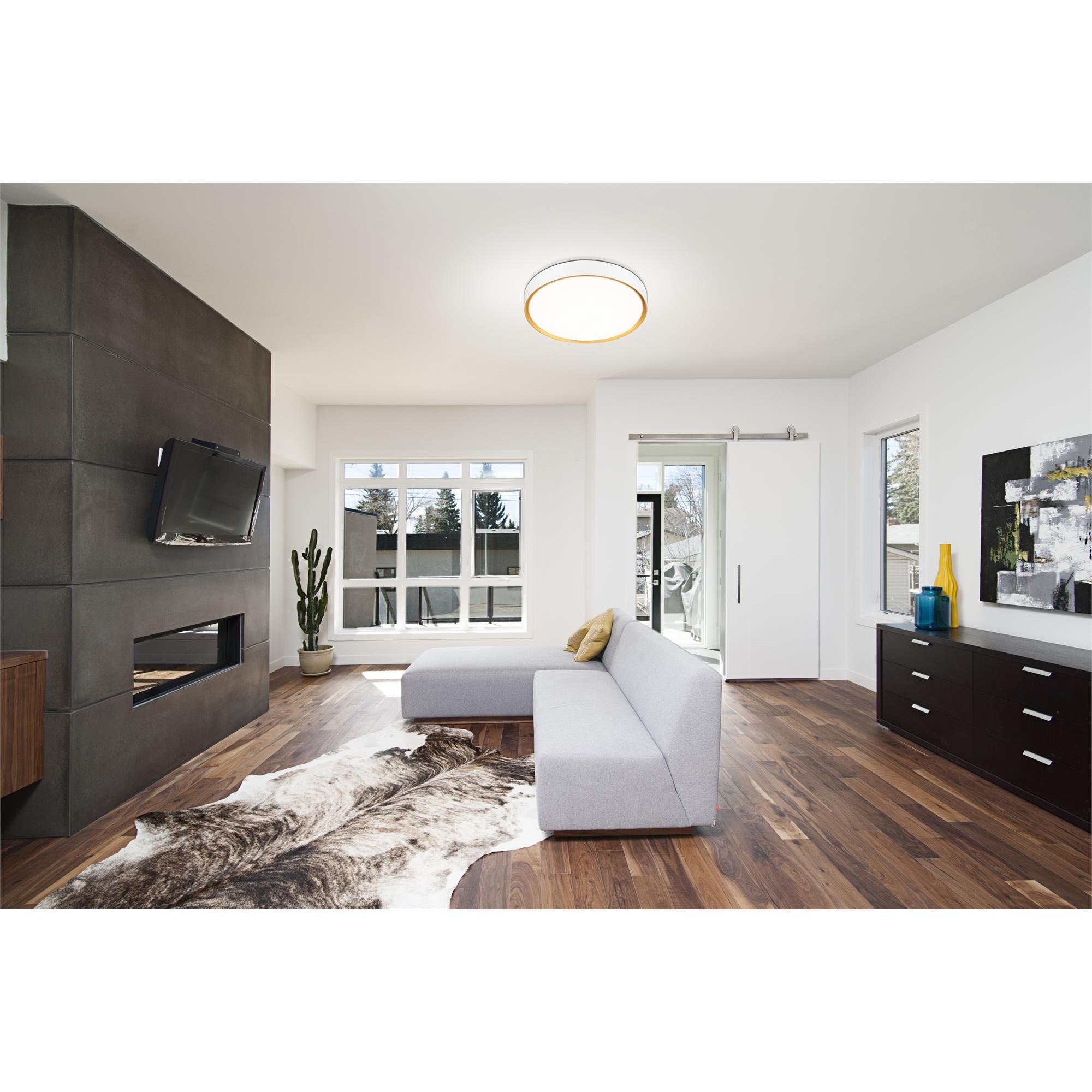Shown in Matte White And Modern Gold finish and Frosted glass and Frosted shade