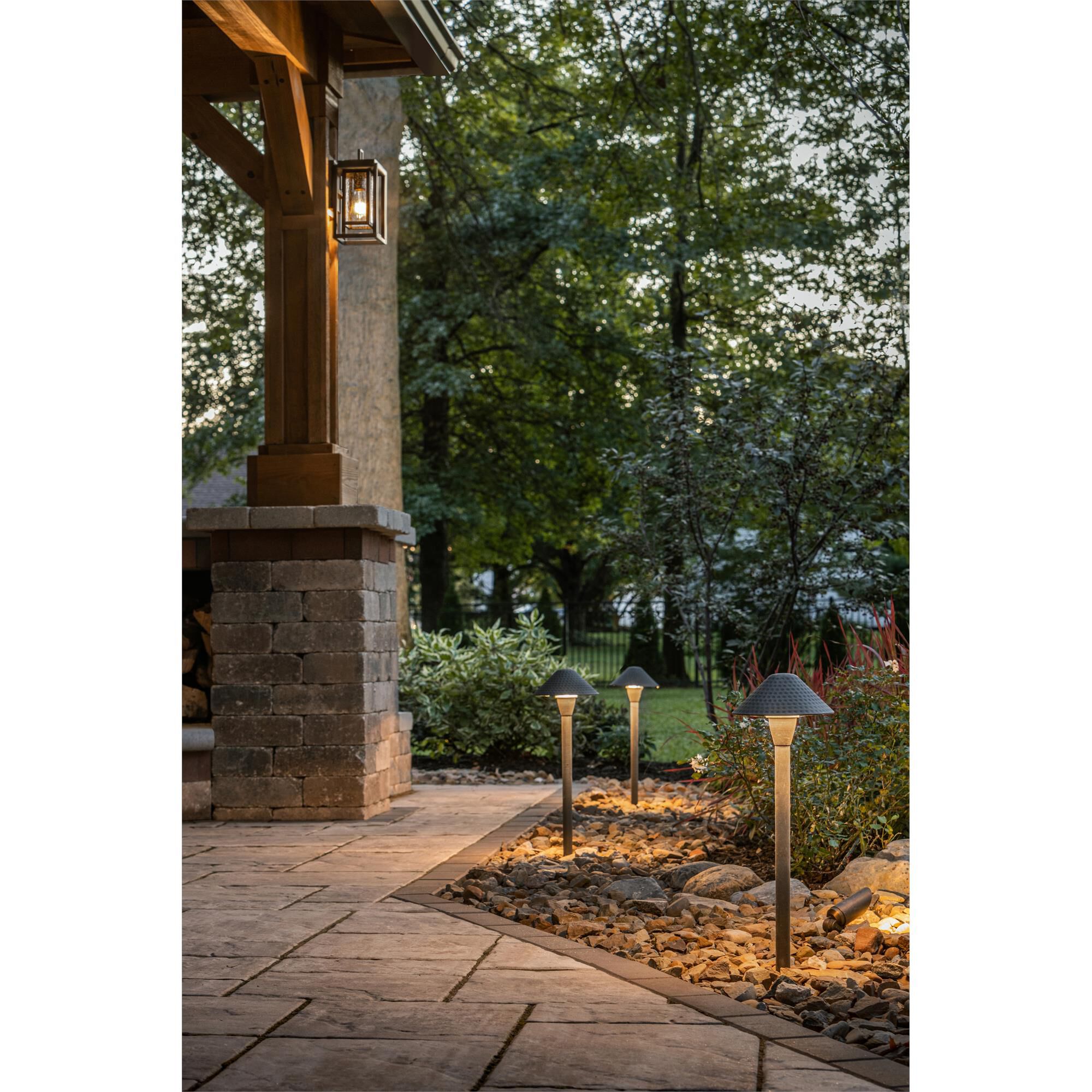 Hardy Island 16 Inch Decorative Pathway Light,