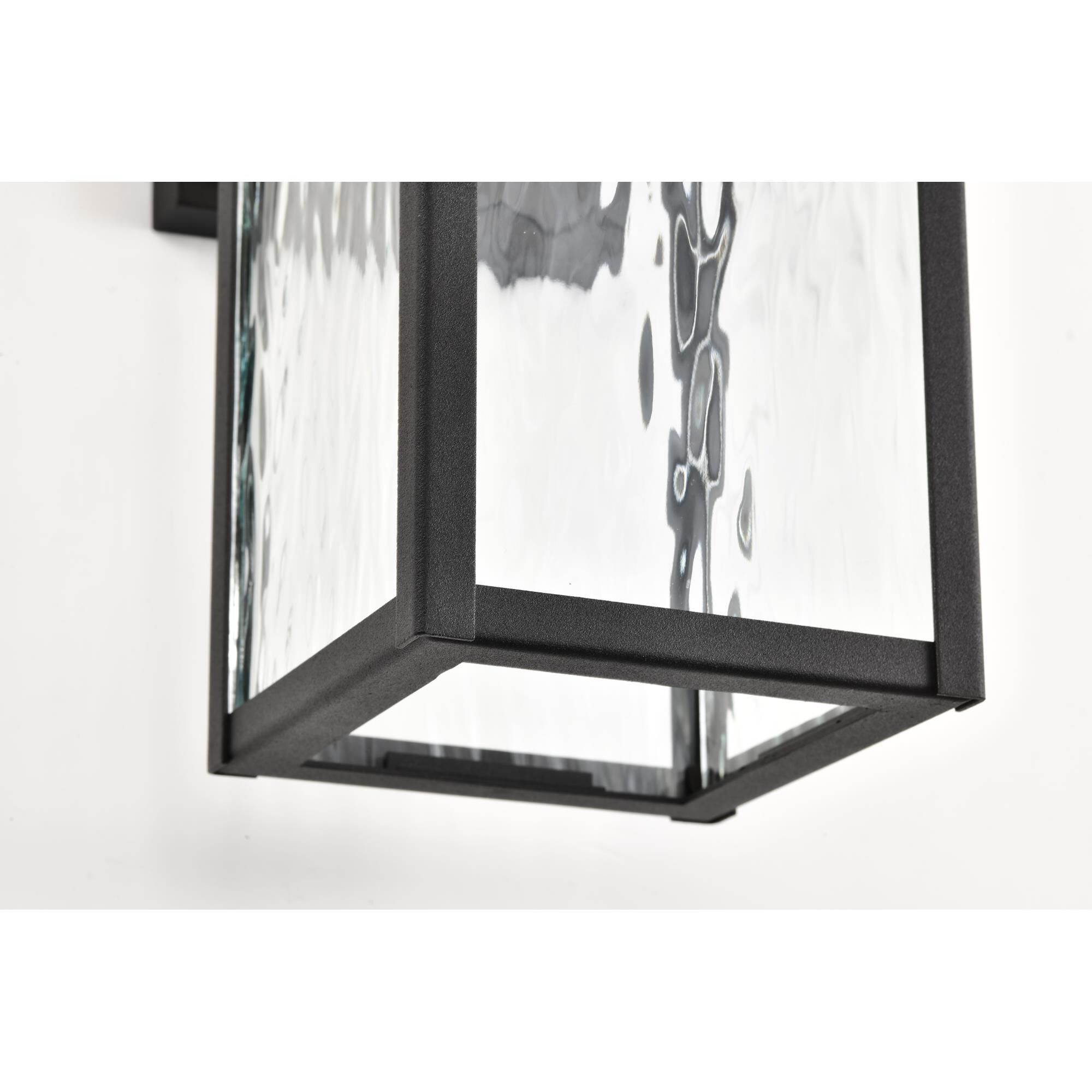 Shown in Matte Black finish and Clear Water glass