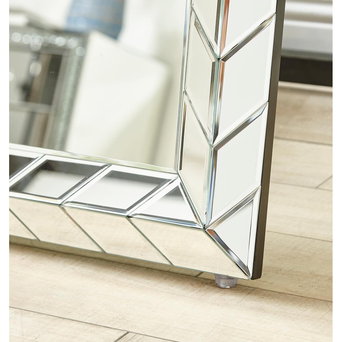 Shown in Clear finish