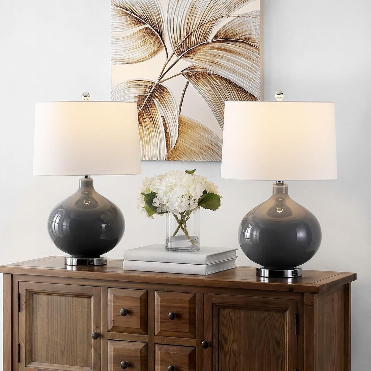 Shown in Grey finish and Cotton shade