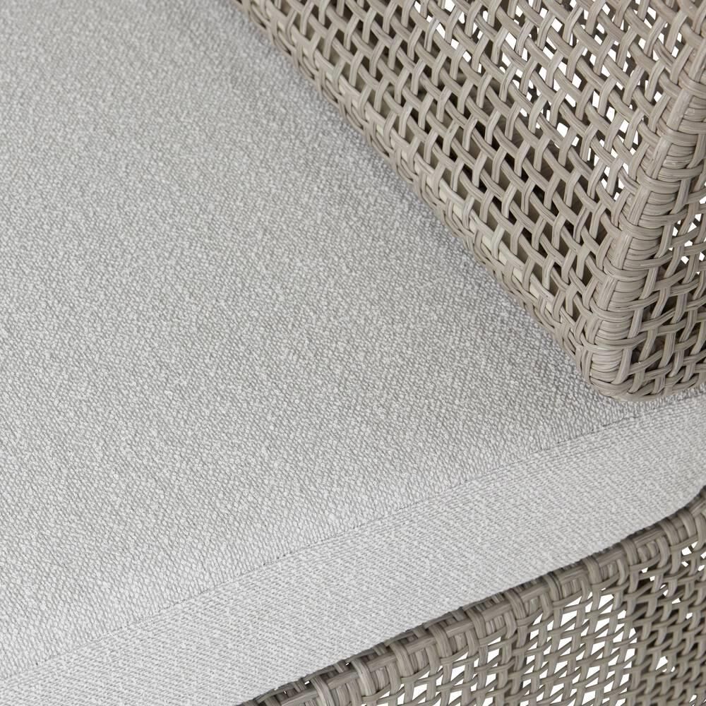 Shown in Porpoise finish