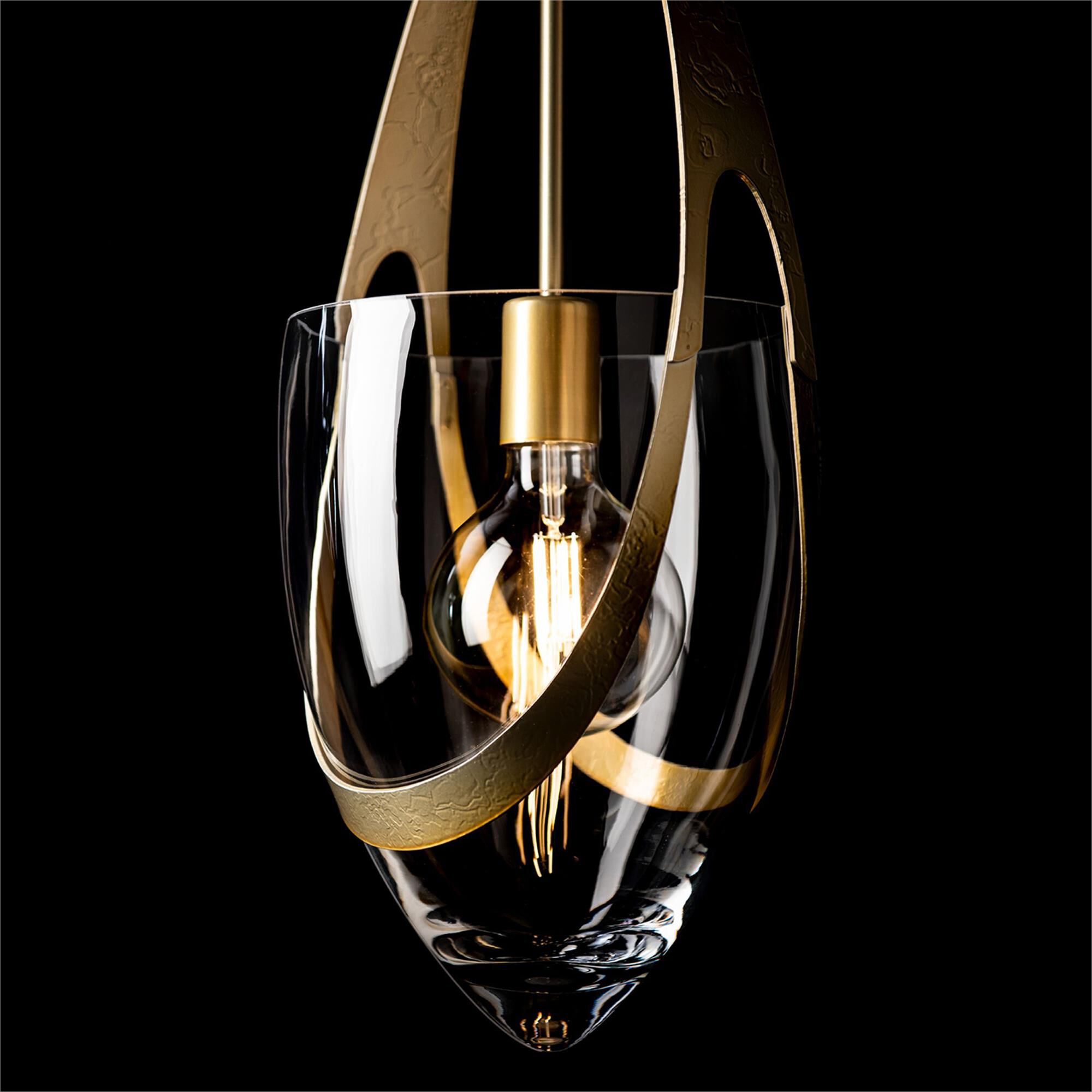 Shown in Modern Brass finish