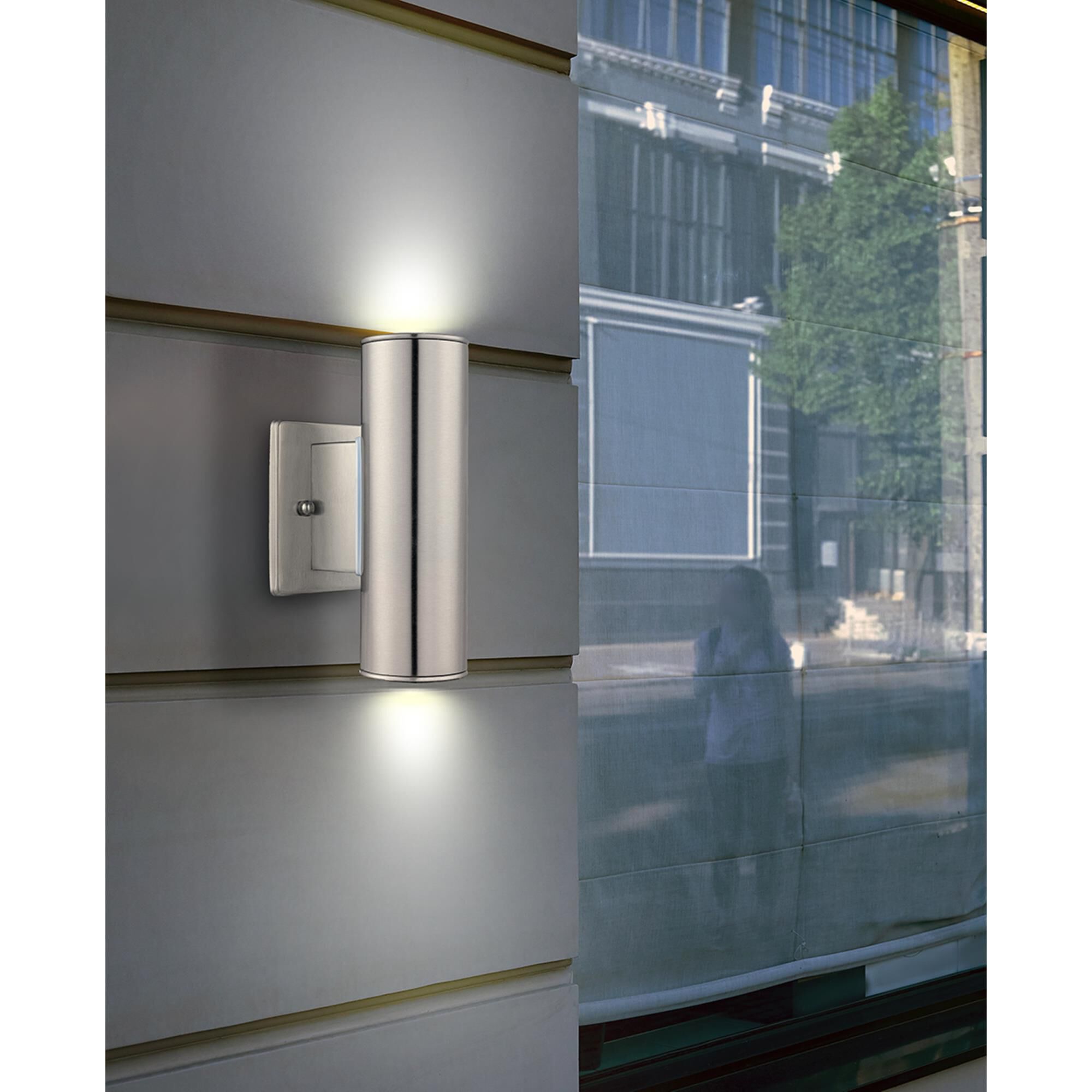 Shown in Stainless Steel finish and Clear shade