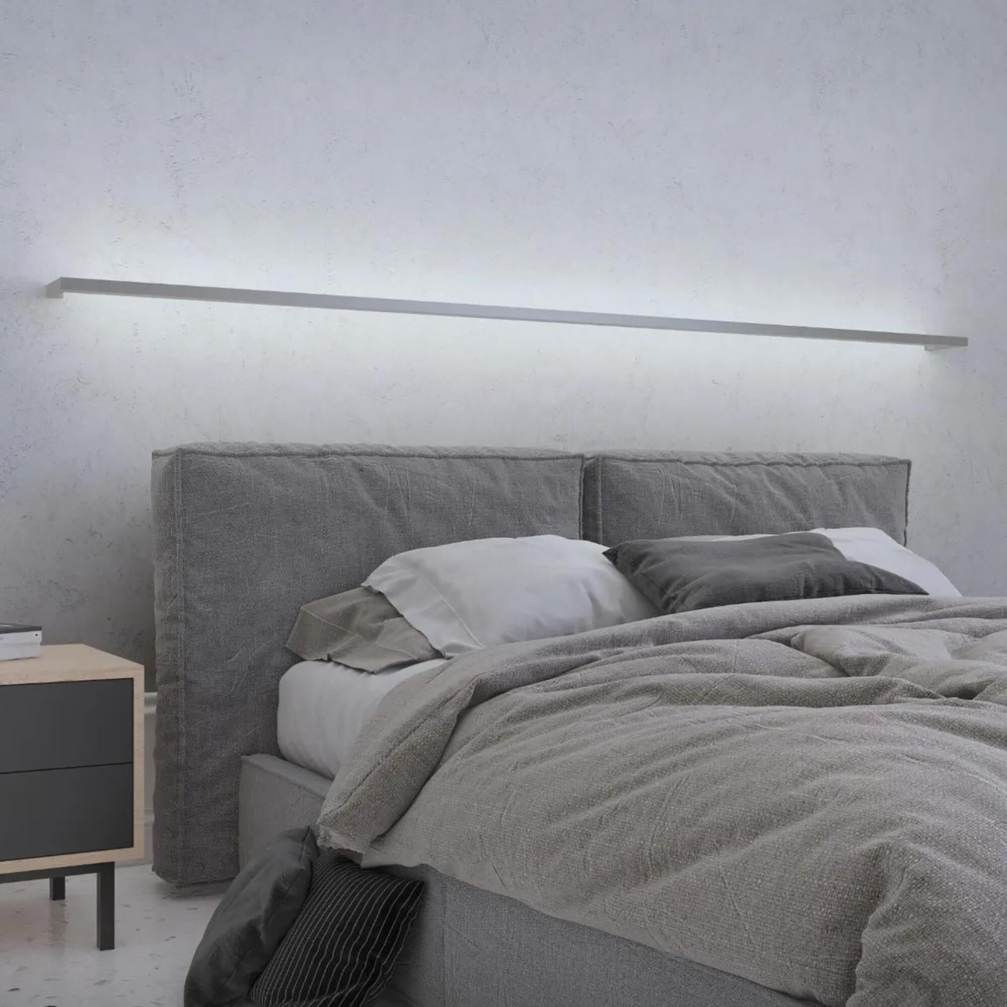 Shown in Bright Satin Aluminum finish