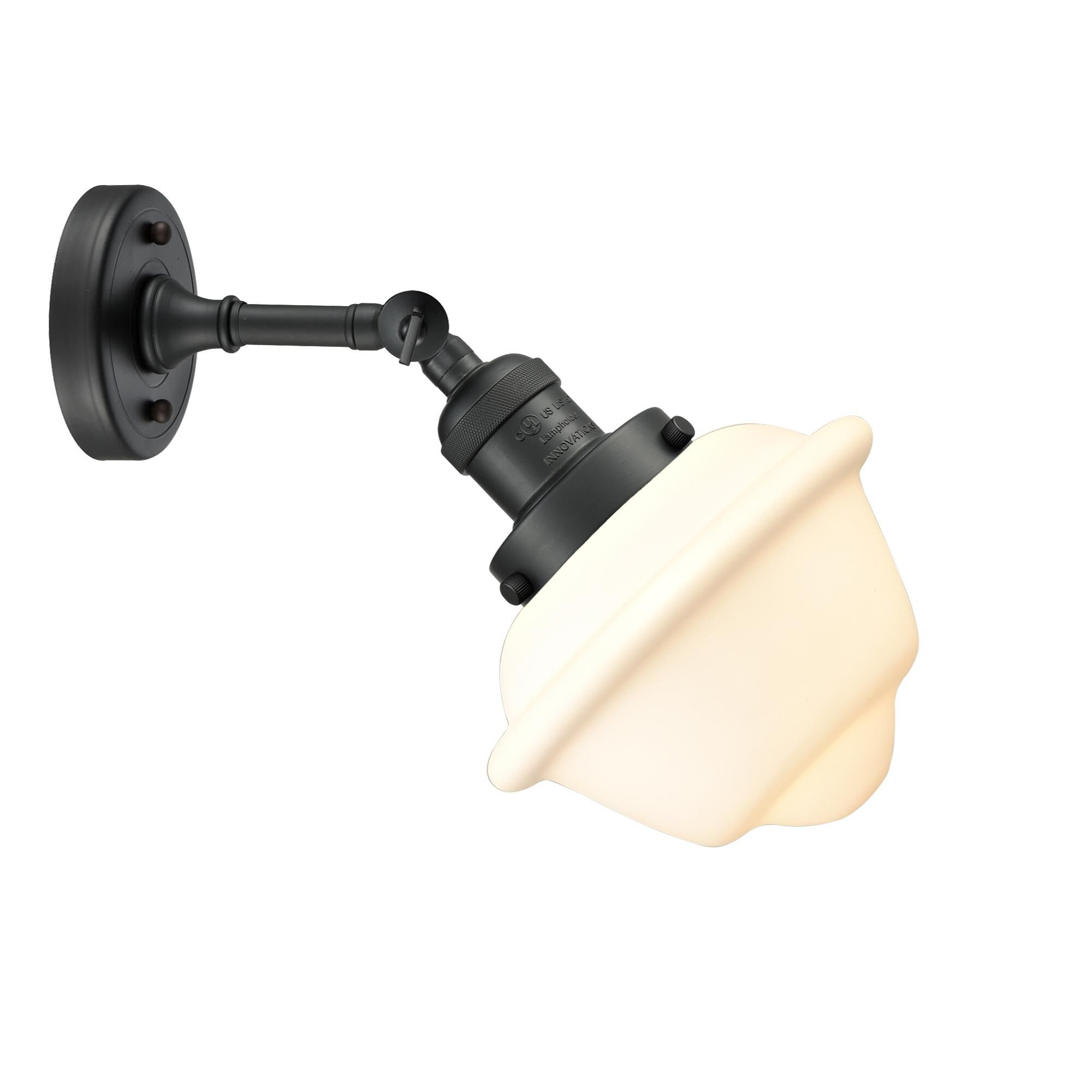 Shown in Matte Black finish and Matte White glass