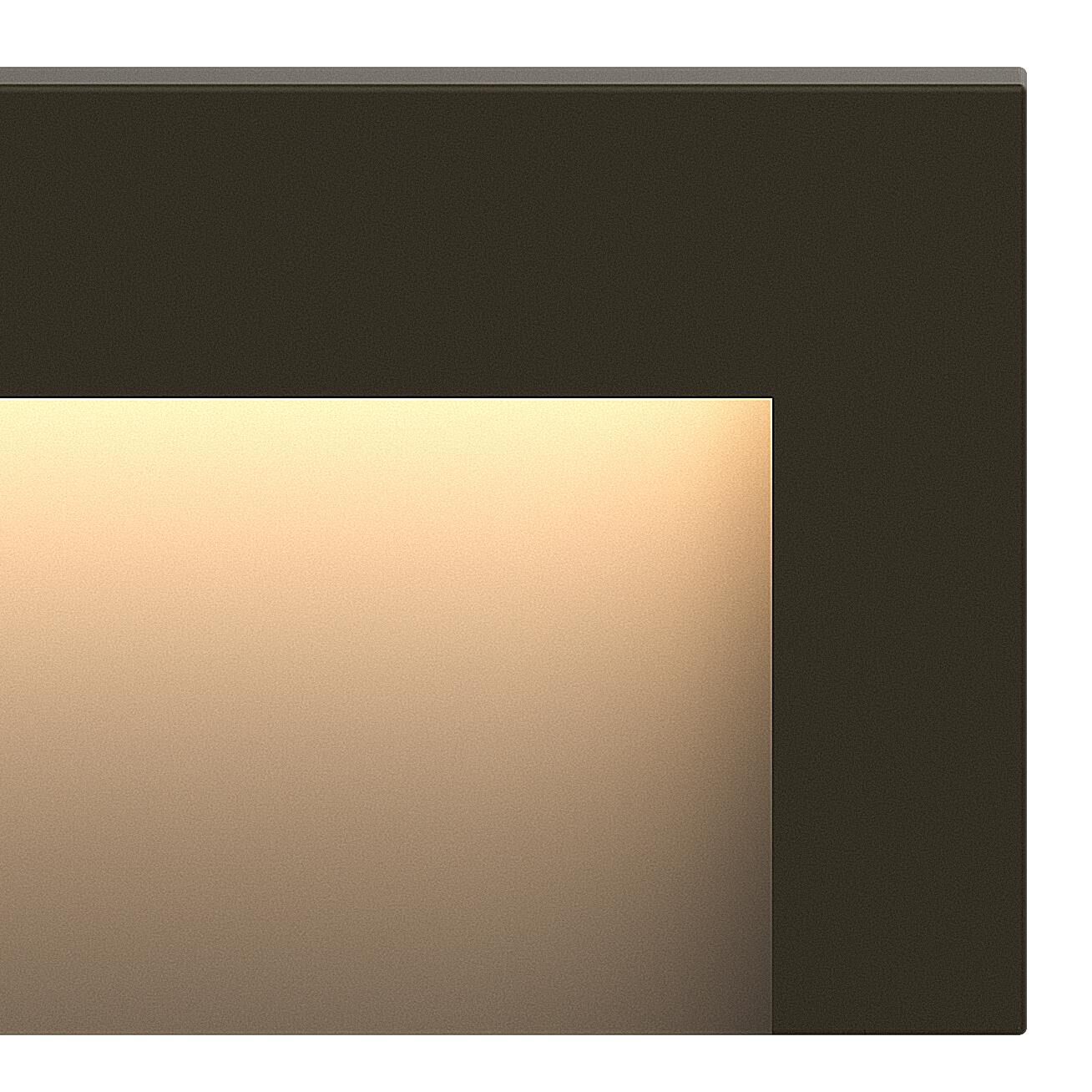 Hinkley Lighting Taper 2 Watt LED Deck Light