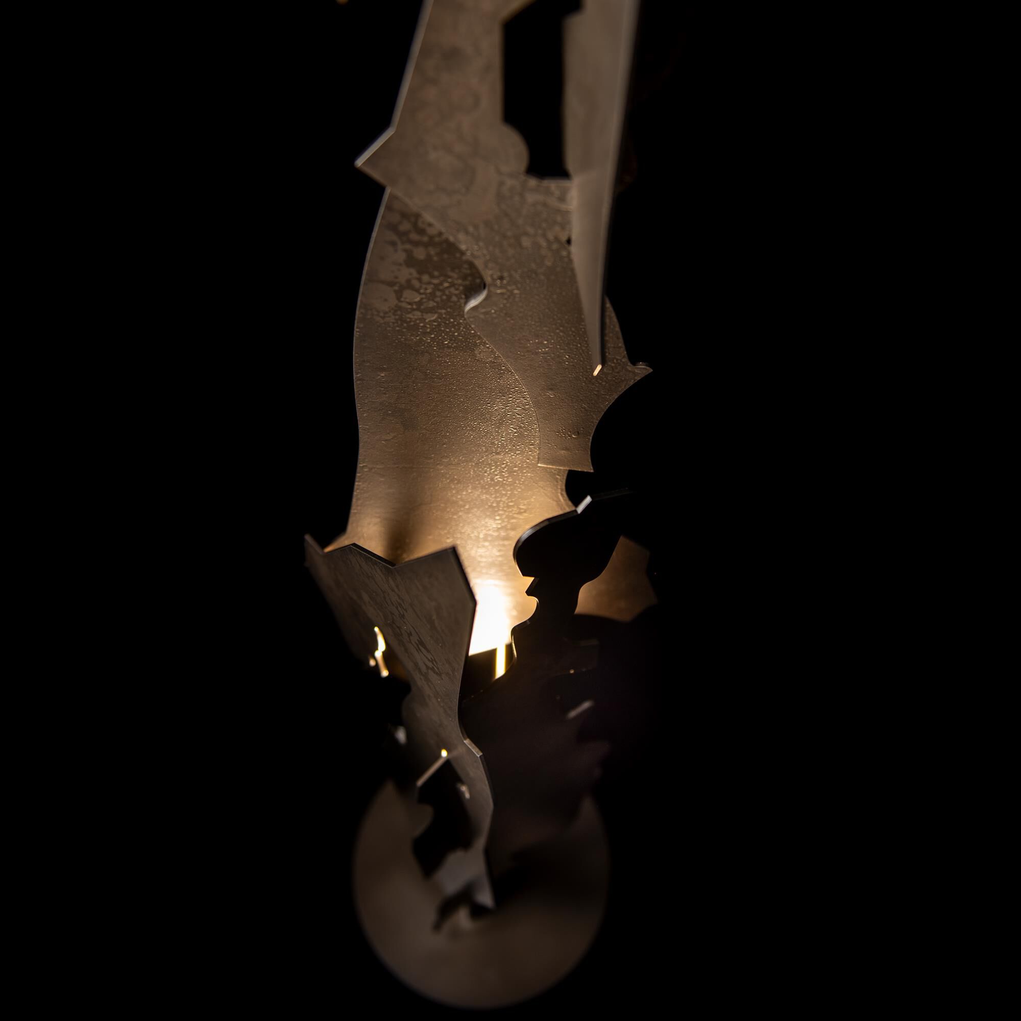 Shown in Dark Smoke finish