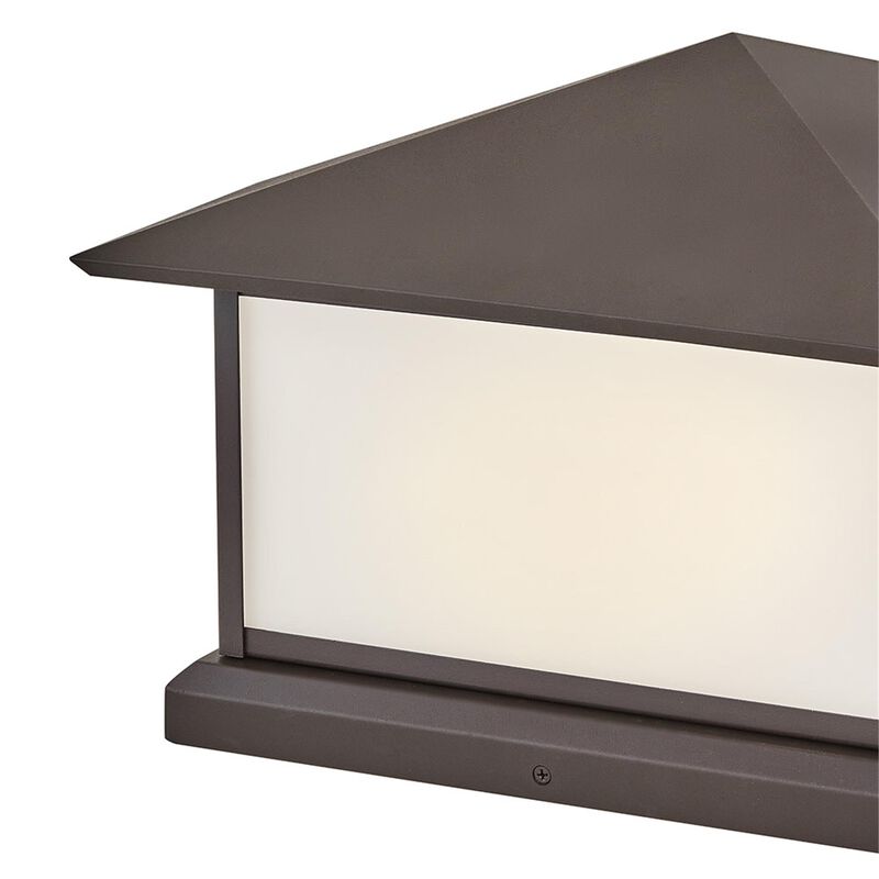Walter 10 Inch Outdoor Pier Lamp by Hinkley