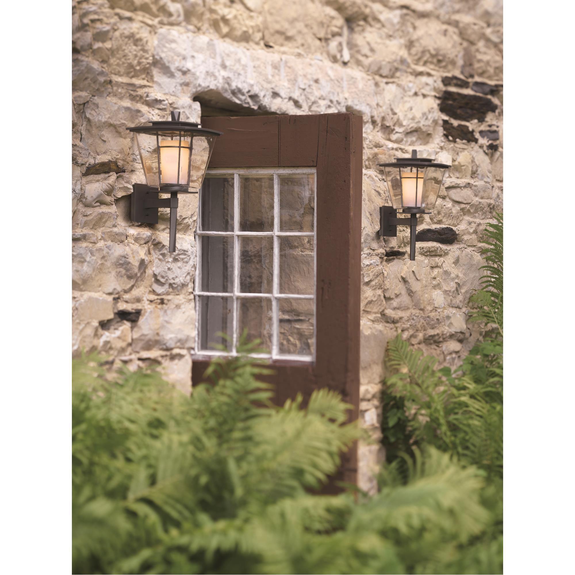Hubbardton Forge Beacon Hall 17 Inch Tall Outdoor Wall Light