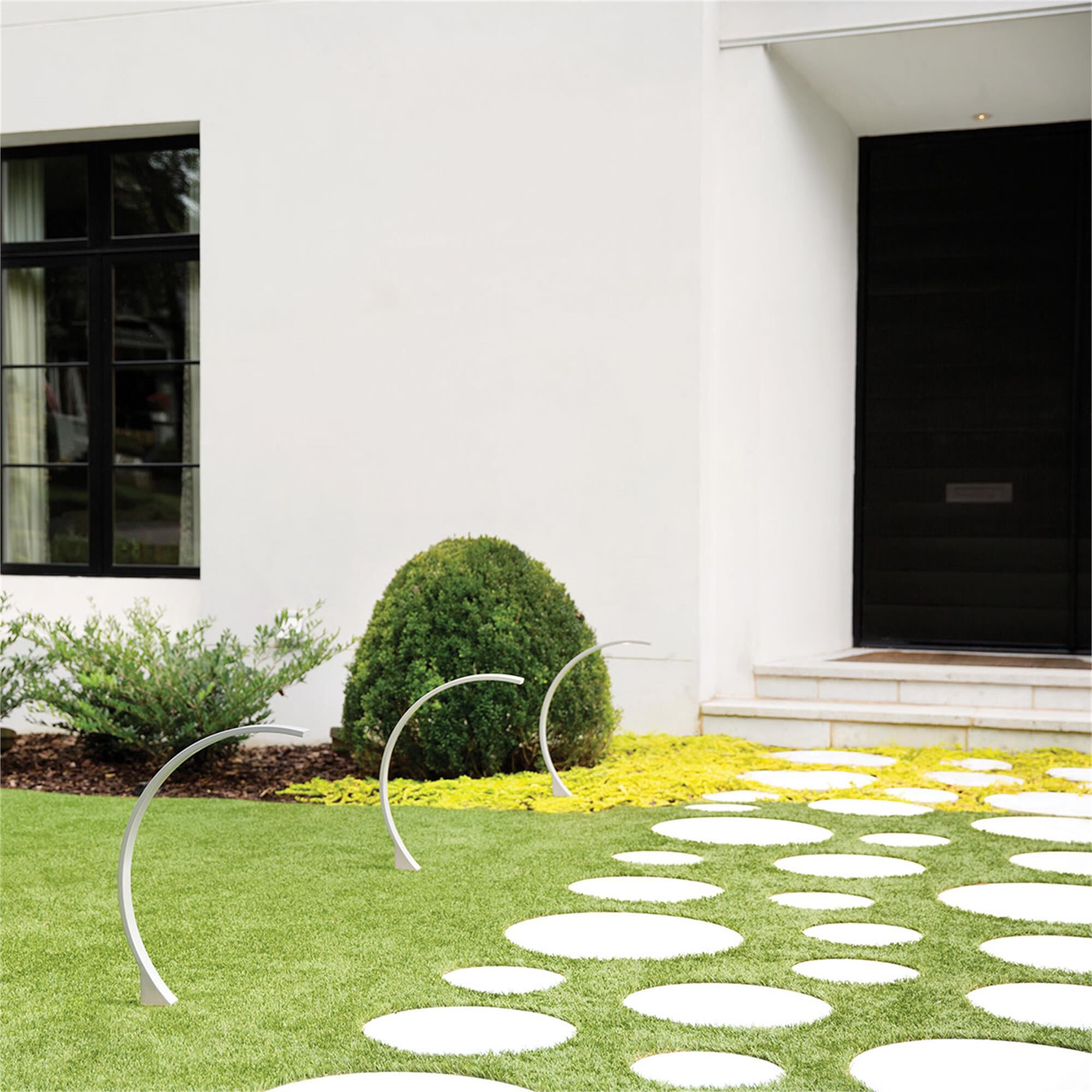 Path Arc 23 Inch Decorative Pathway Light,