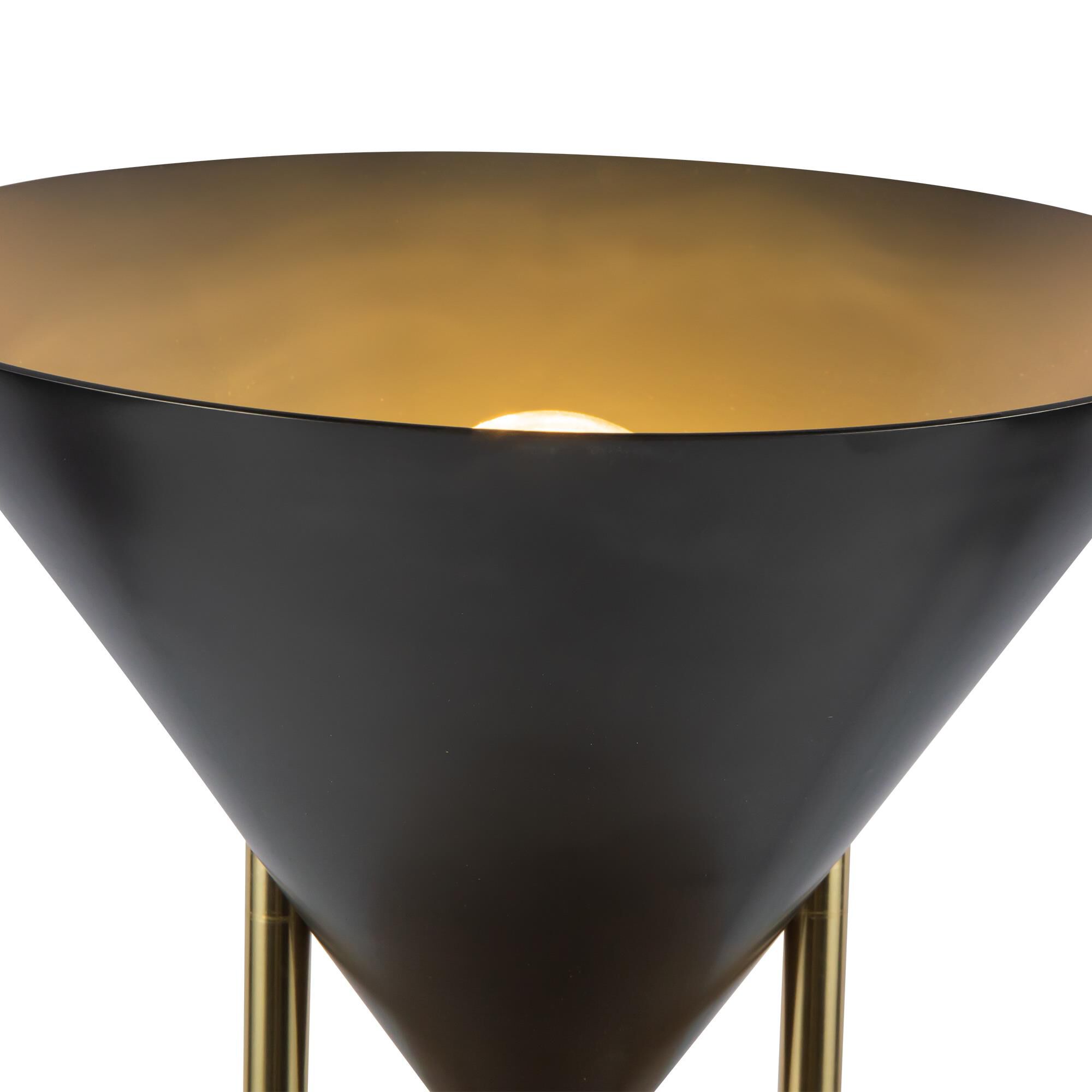 Shown in Urban Bronze finish and Steel shade