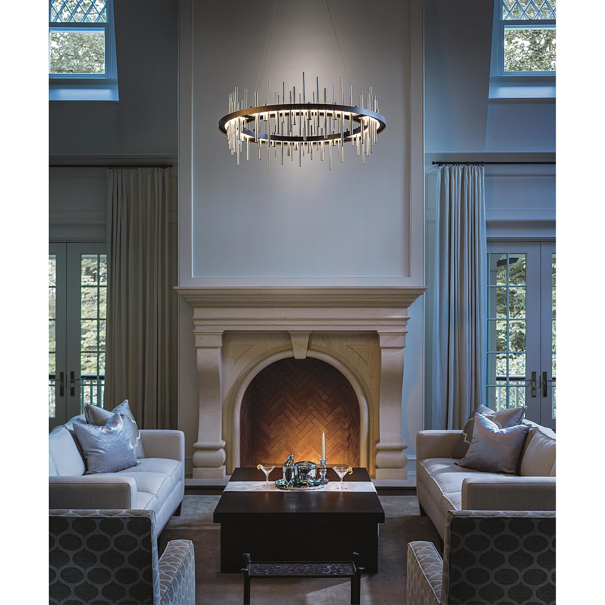 Shown in Black finish and Vintage Platinum accent