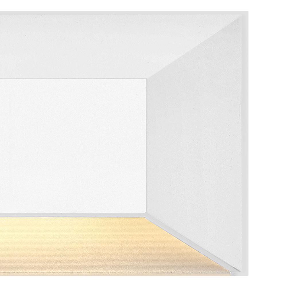 Hinkley Lighting Nuvi 2 Watt LED Deck Light