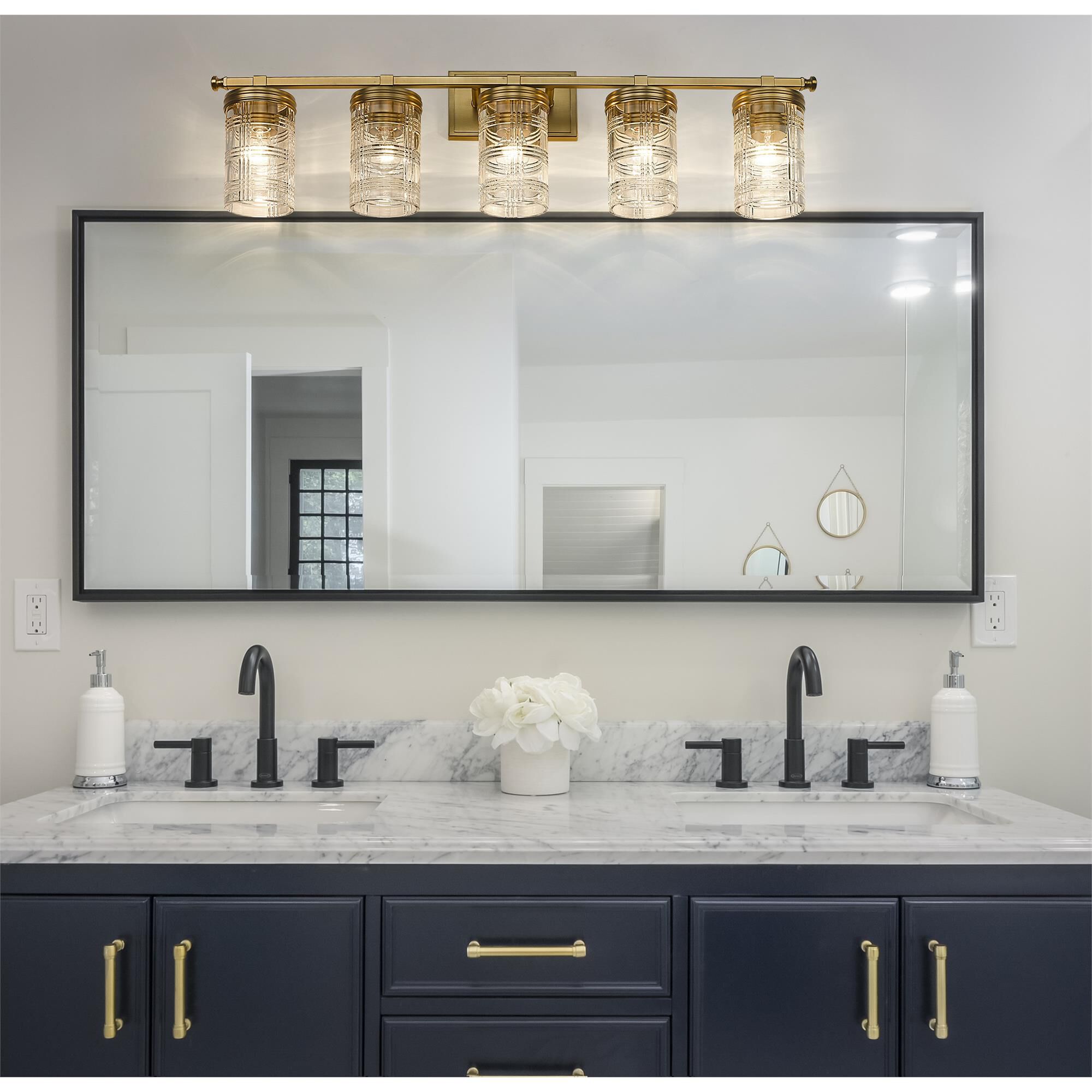 Shown in Heirloom Gold finish and Clear glass and Clear shade