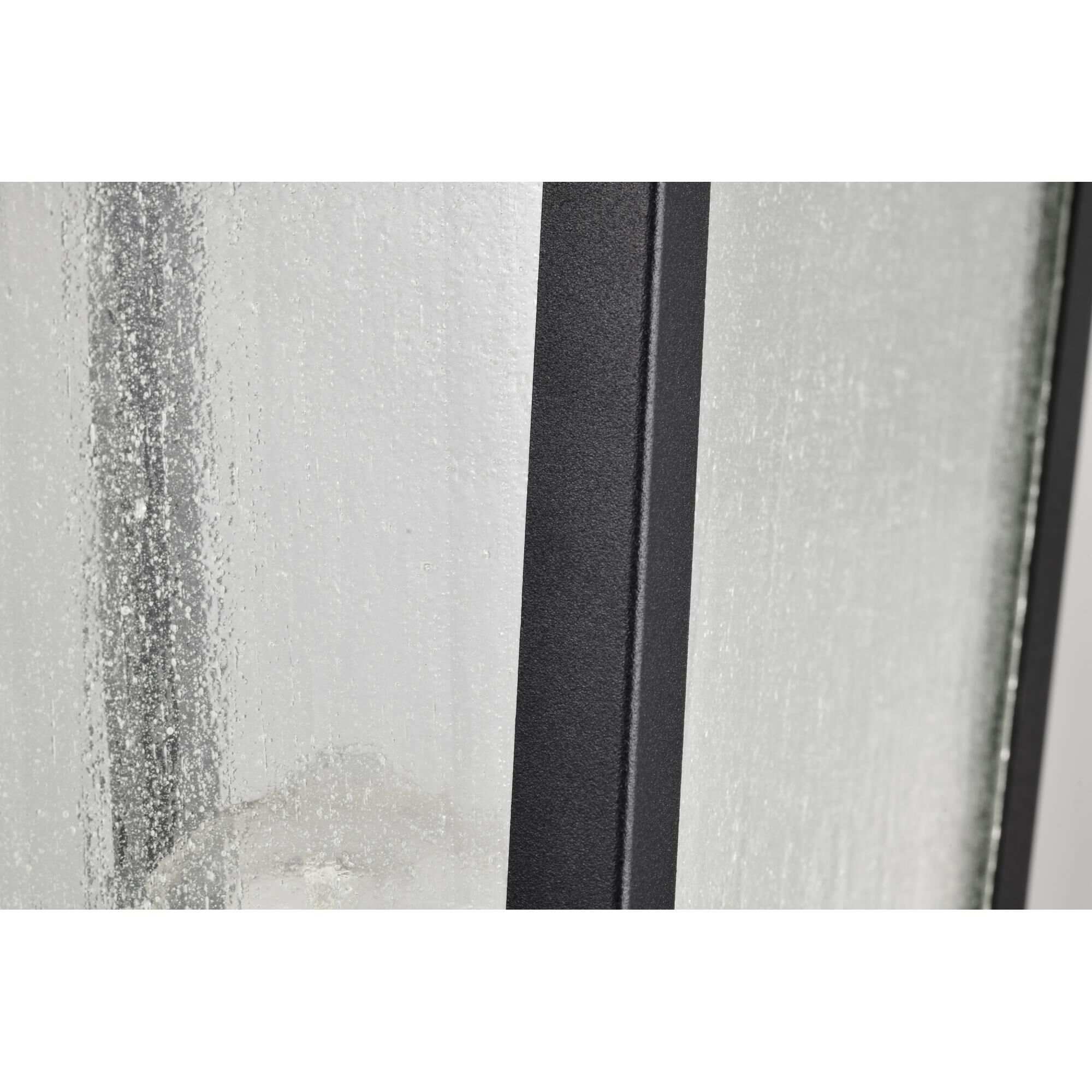 Shown in Matte Black finish and Clear Seeded glass