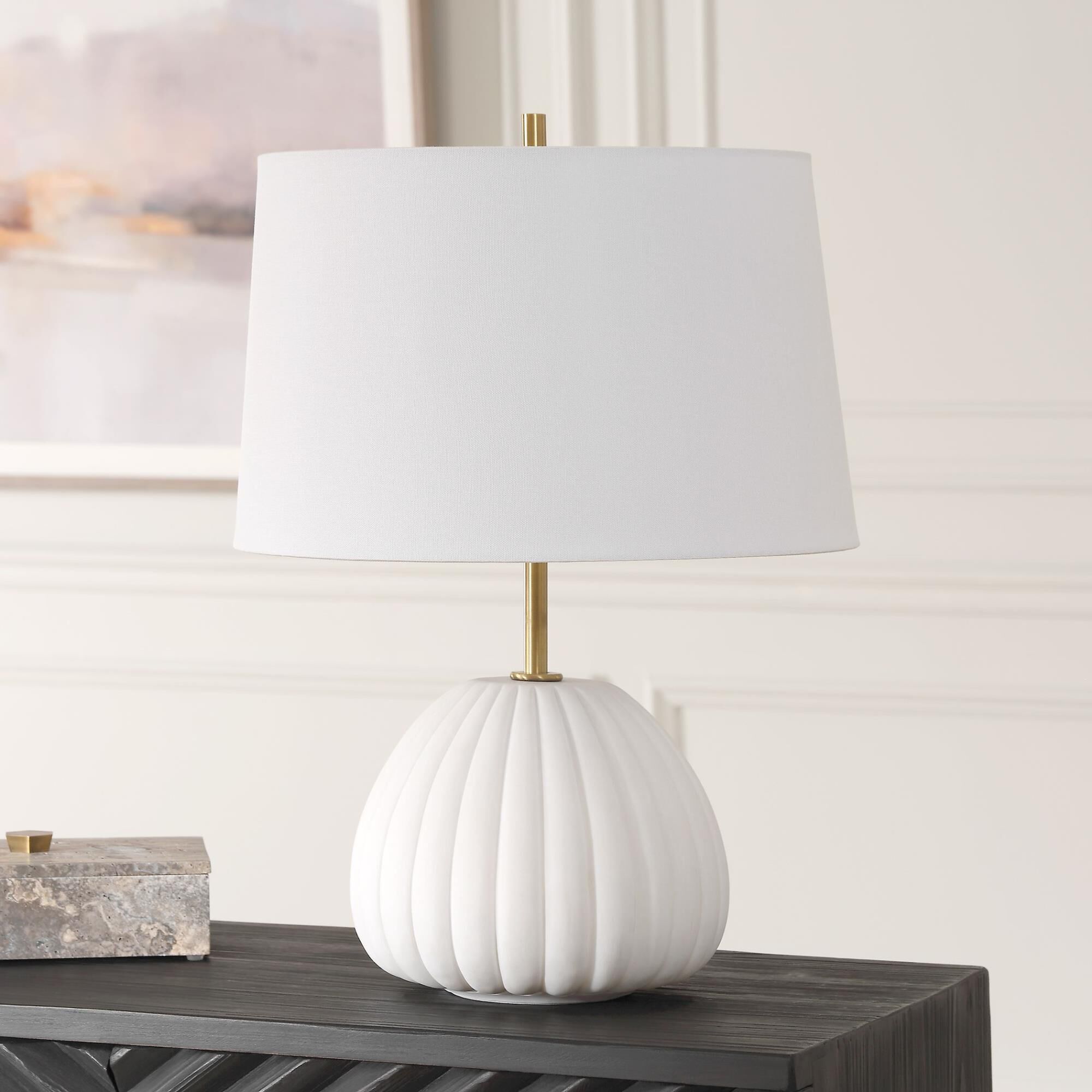 Shown in This Table Lamp Adds An Air Of Elegance And Sophistication To Any Space. The Body Of The Lamp Is Cra finish and Round Hardback shade