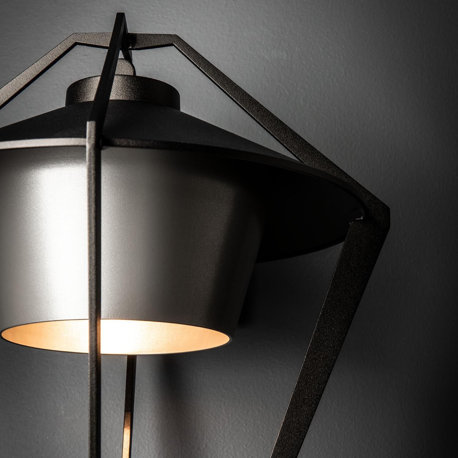 Shown in Coastal Oil Rubbed Bronze finish and Coastal Burnished Steel shade