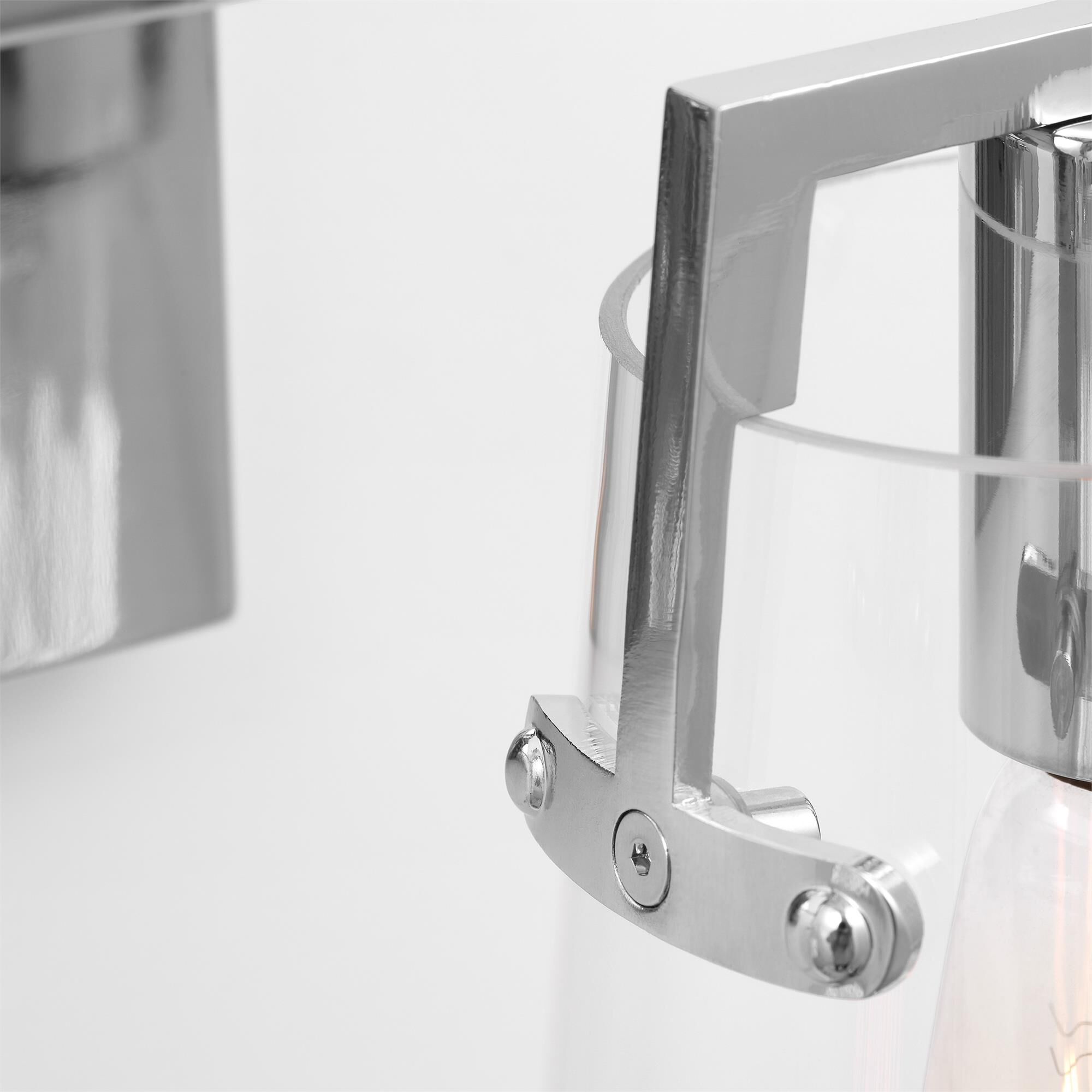 Shown in Chrome finish and Clear Glass s shade