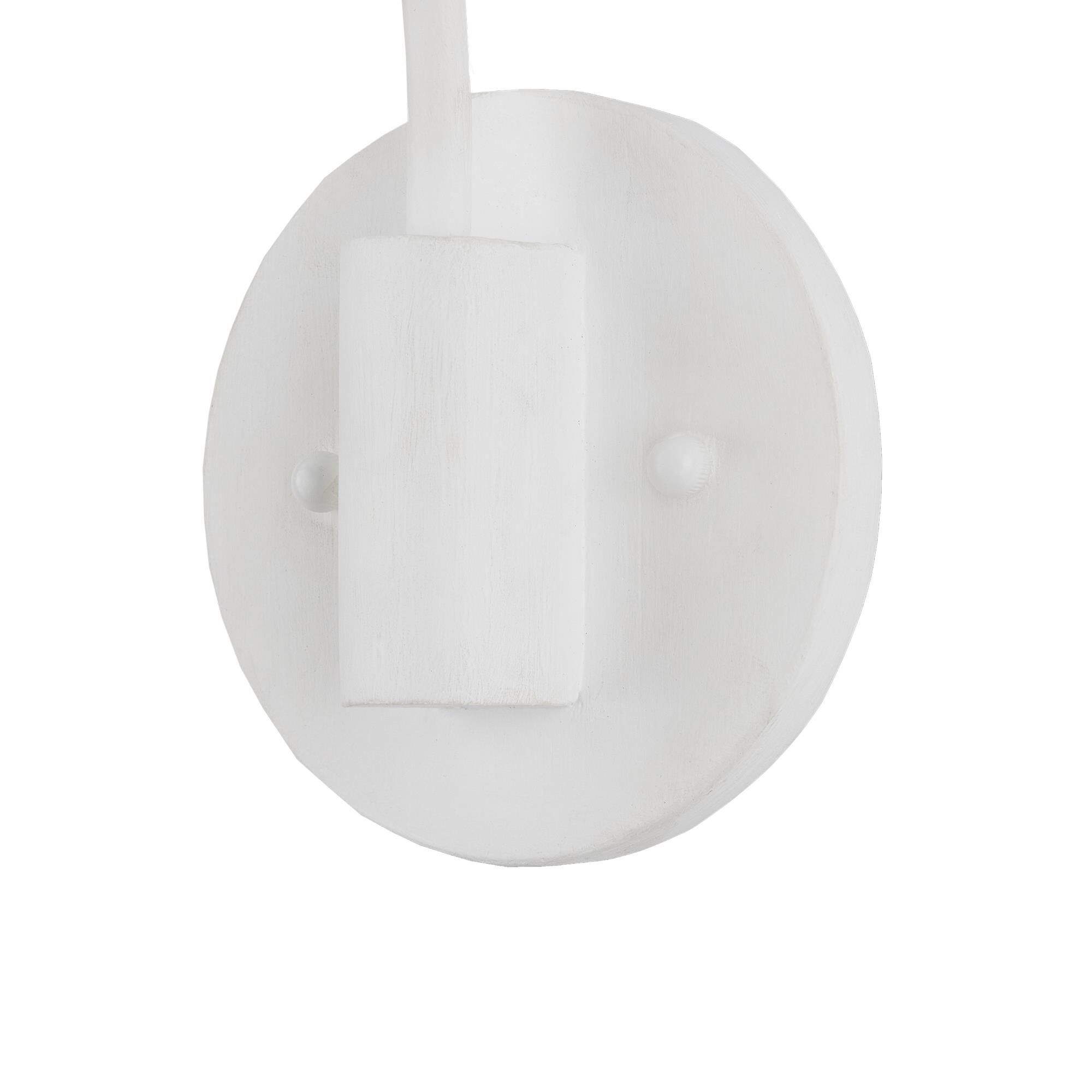 Shown in White/Bleached Natural finish