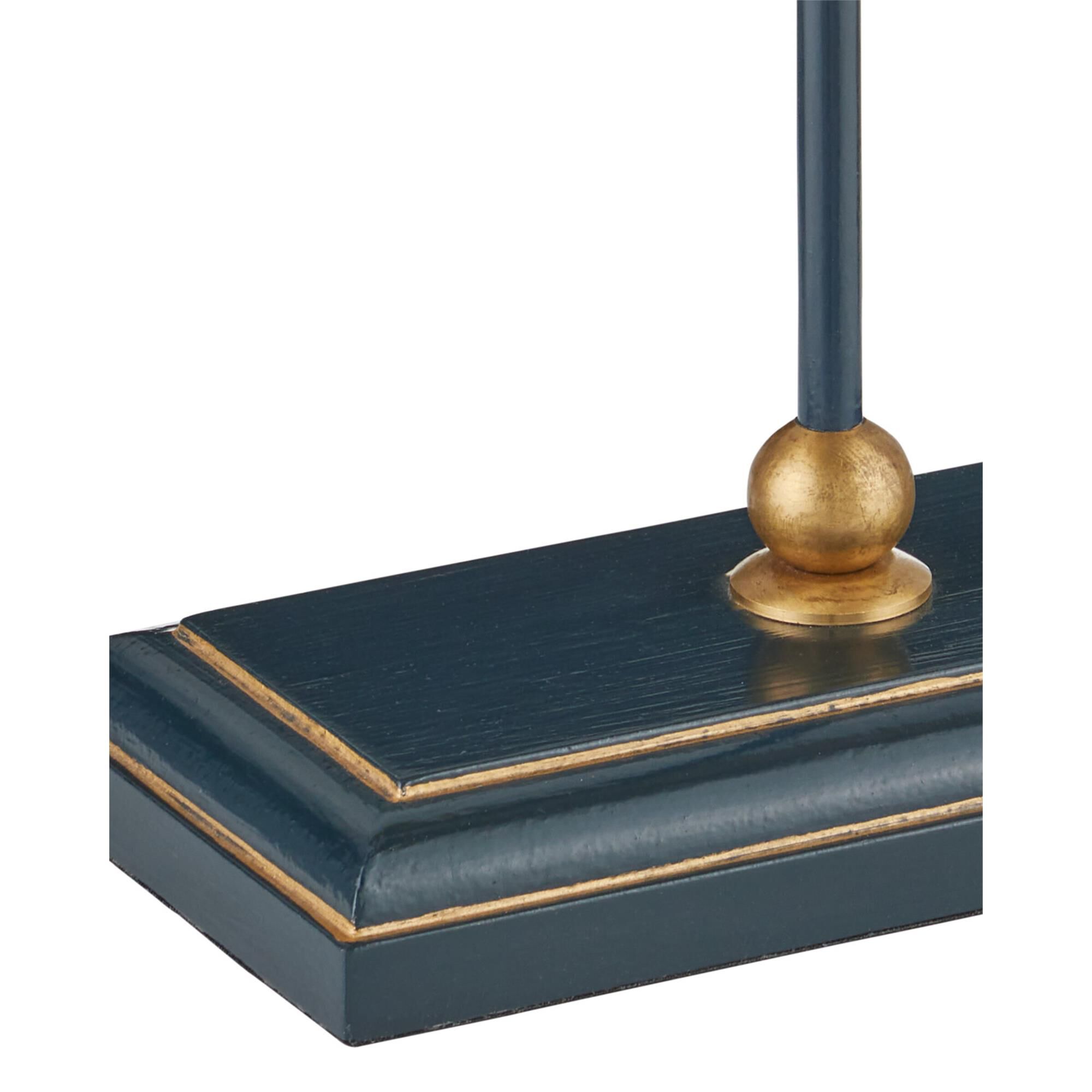 Daphne 17 Inch Table Lamp,