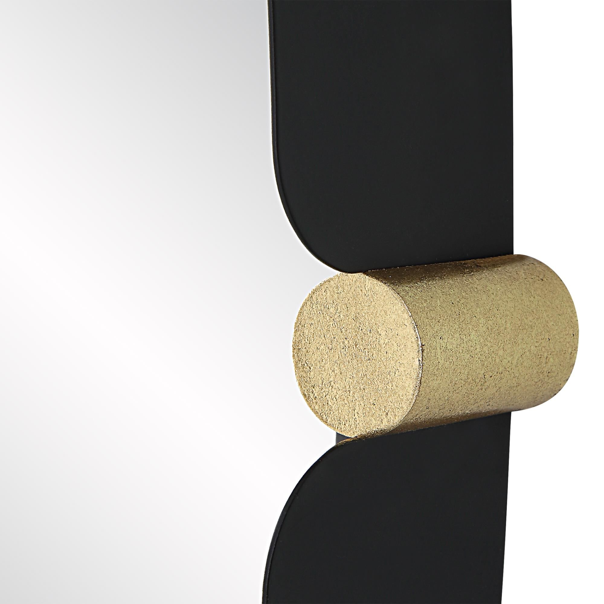 Shown in Matte Black finish