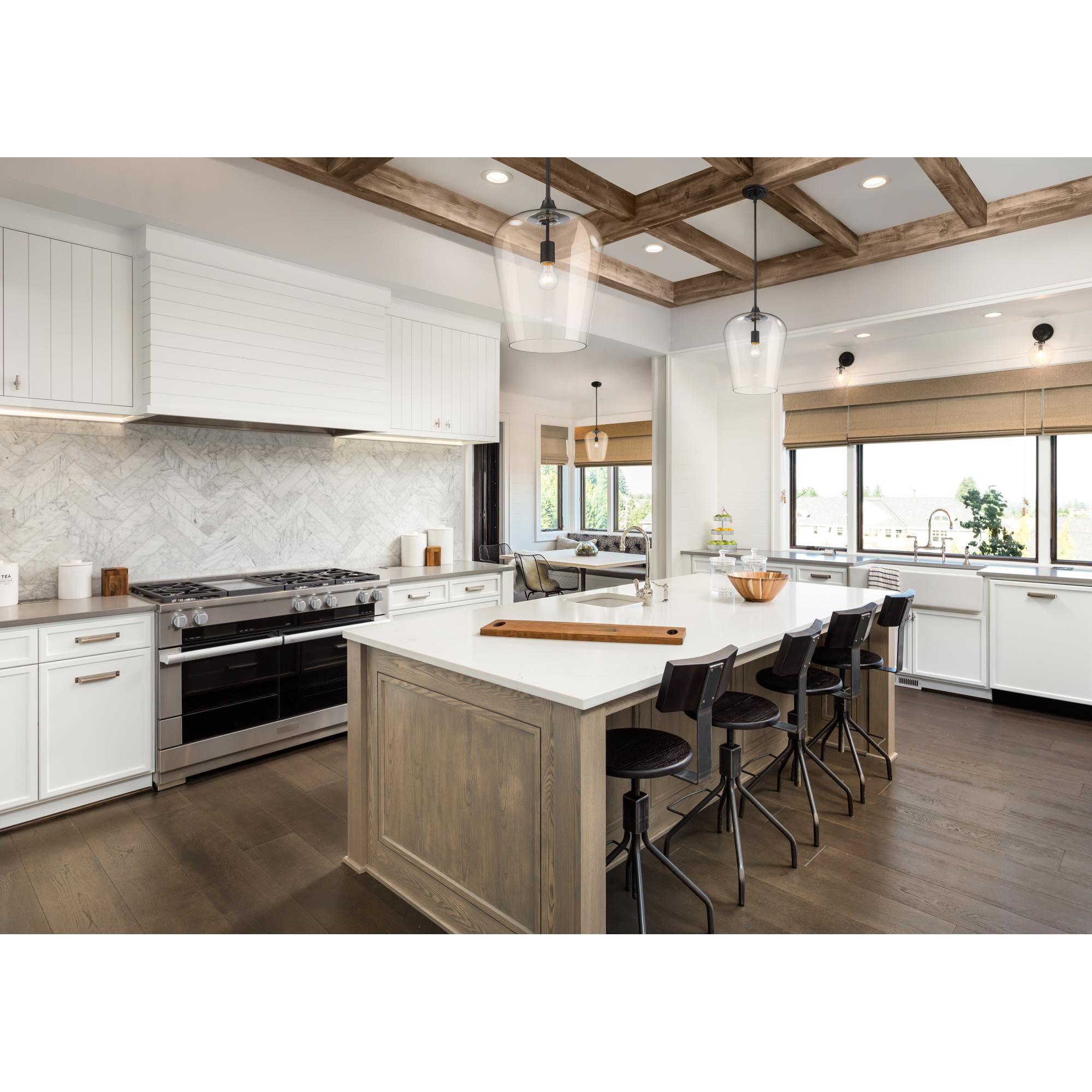 Shown in Matte Black finish and Glass shade